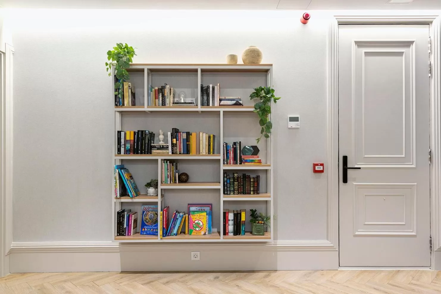 Library in Weflating City Center