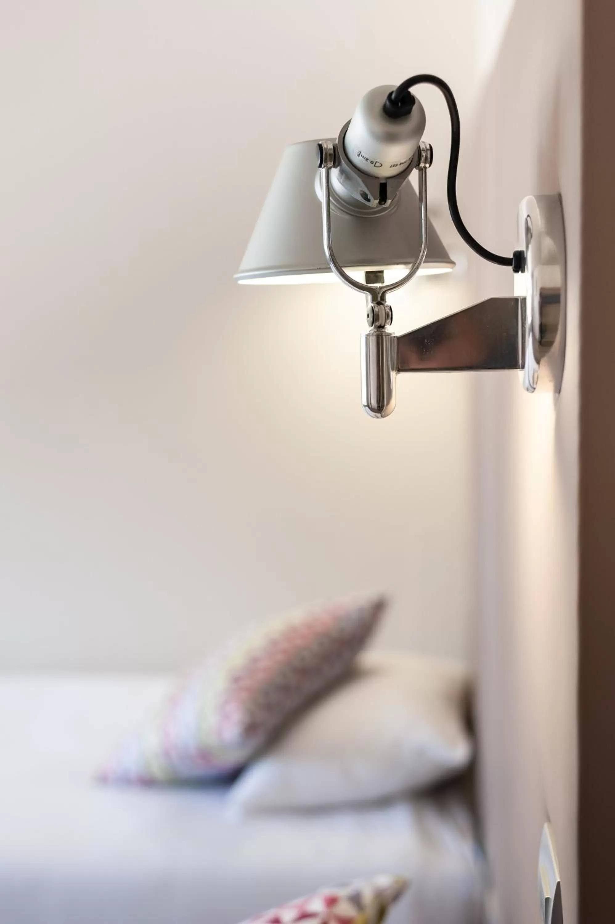 Decorative detail, Bed in Campanile Beaune