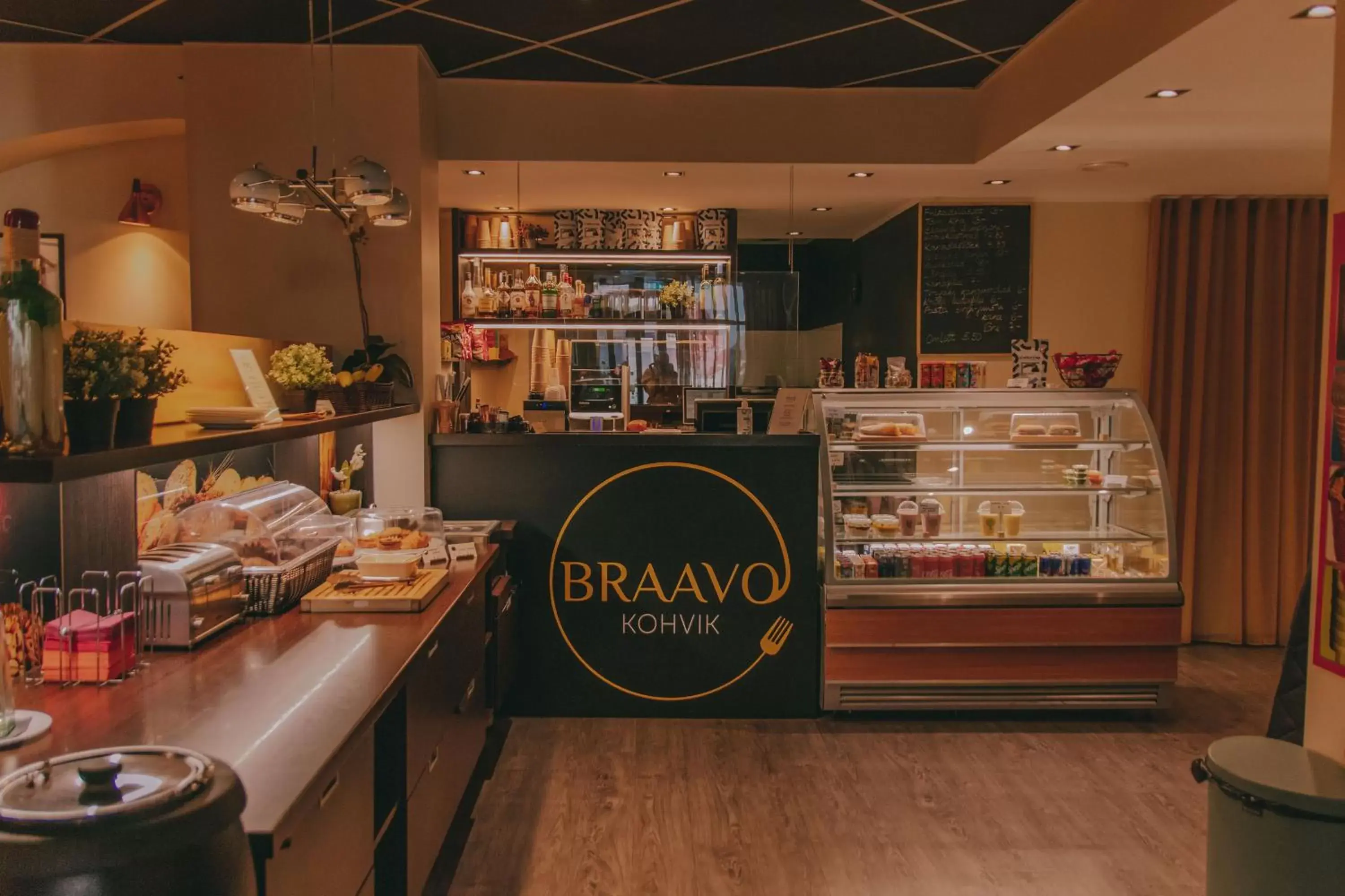 Lounge or bar in Braavo Spa Hotel