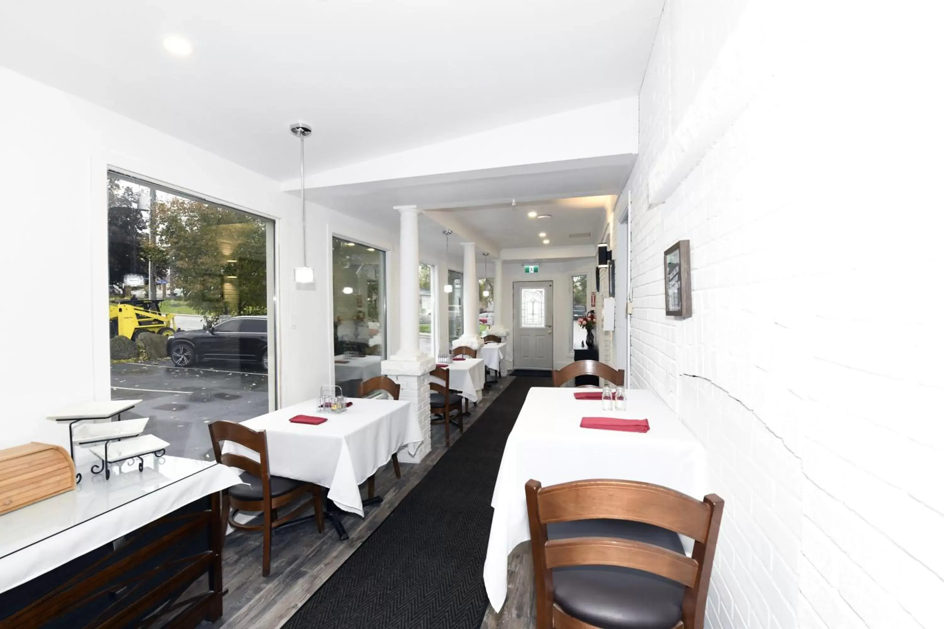 Breakfast, Restaurant/Places to Eat in Serene Niagara Inn