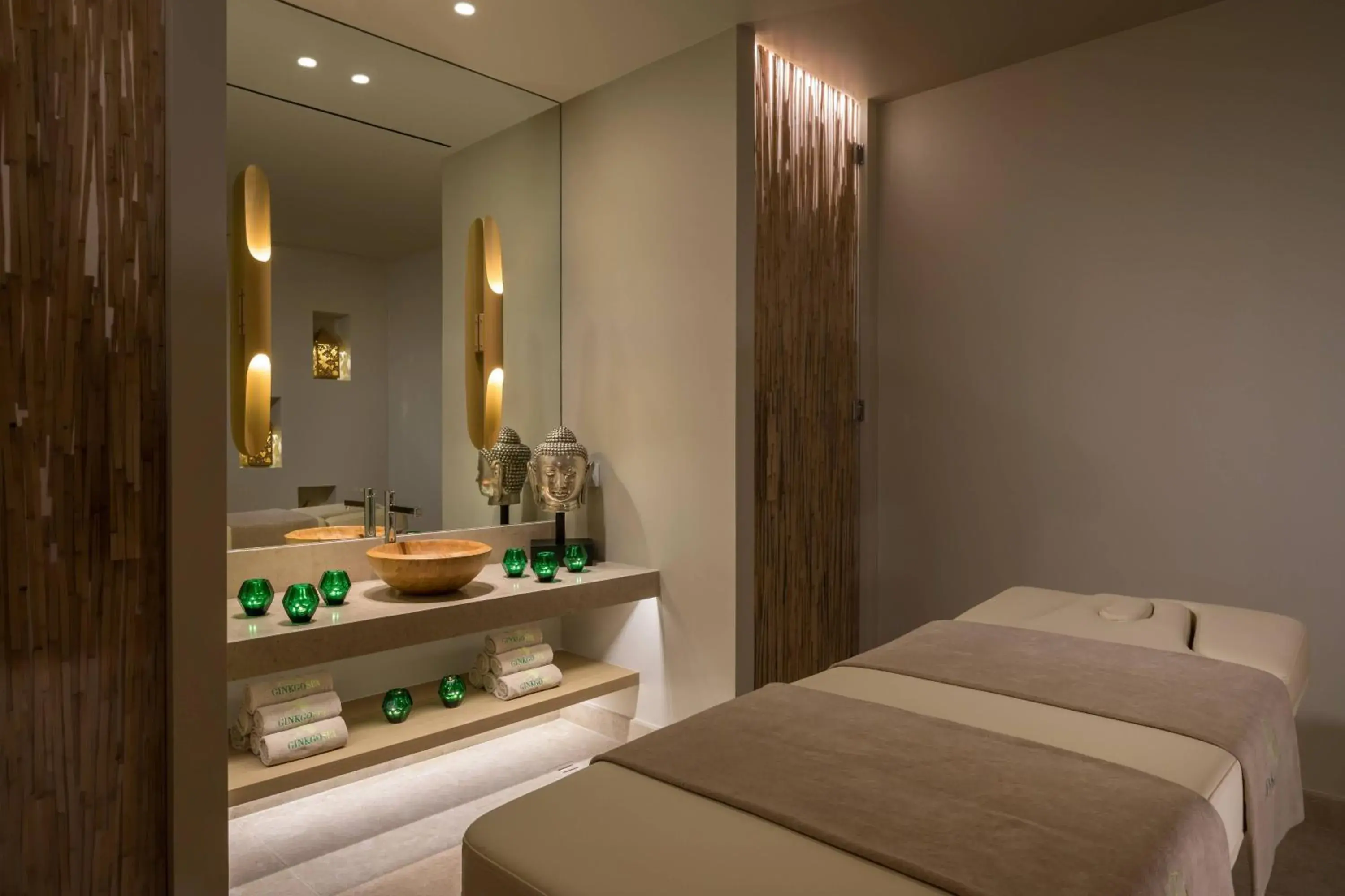 Spa and wellness centre/facilities, Bed in Santa Marina, a Luxury Collection Resort, Mykonos