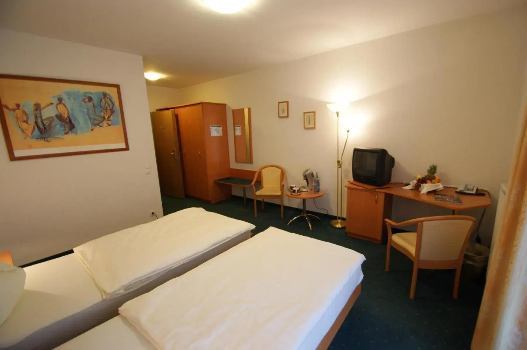 Photo of the whole room, Bed in Wald-Café Hotel-Restaurant