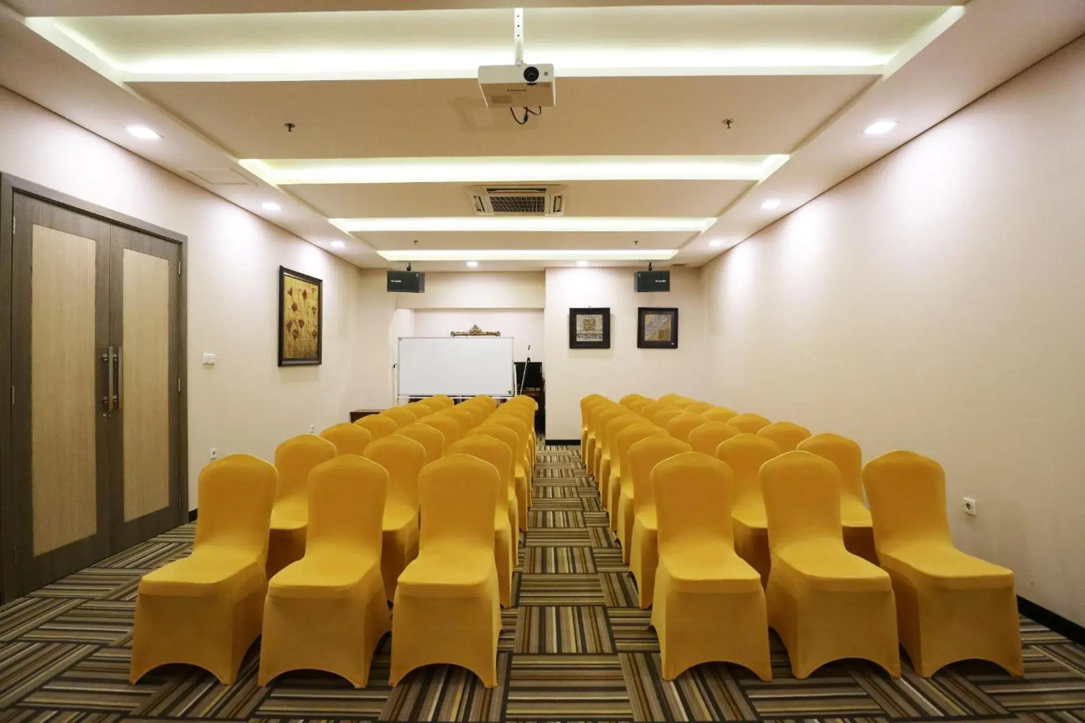 Property building in Coins Hotel Jakarta