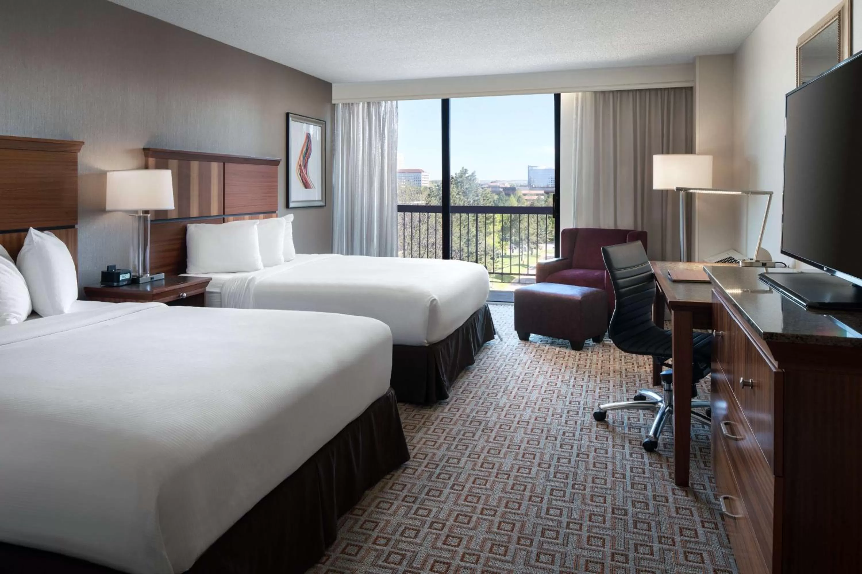 Bed in DoubleTree by Hilton Denver Tech