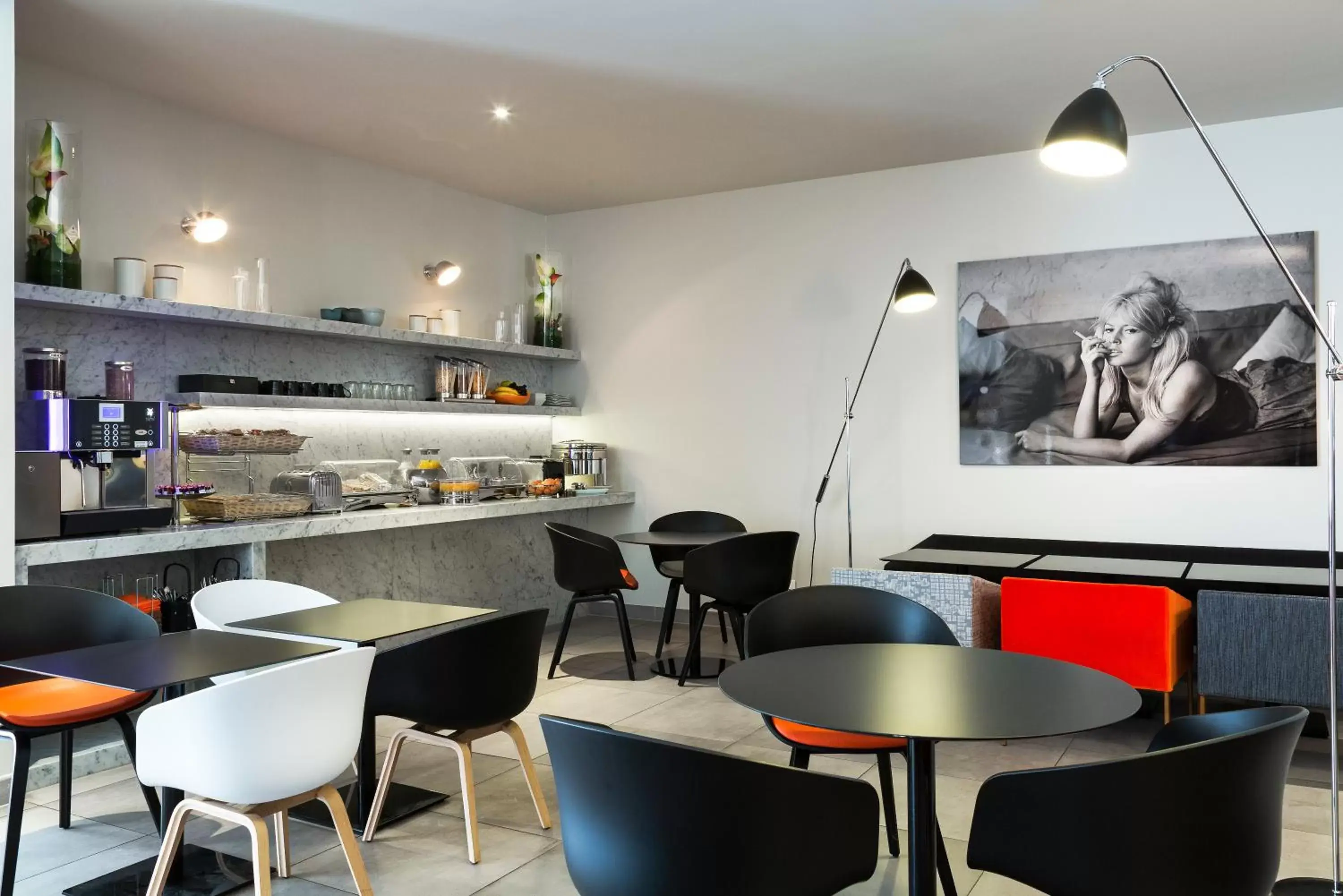 Lounge or bar, Restaurant/Places to Eat in Citadines Presqu'île Lyon