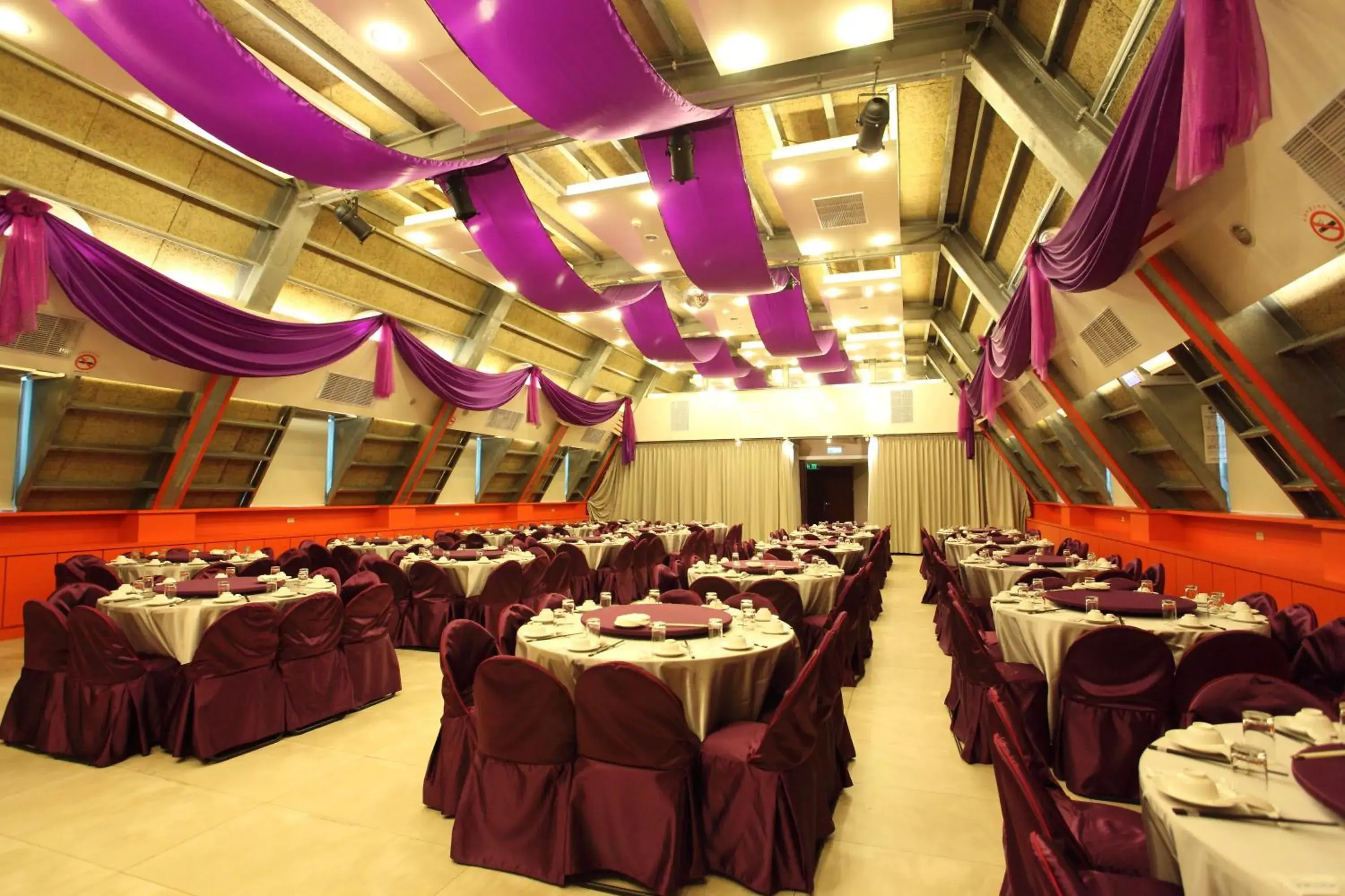 Banquet/Function facilities, Banquet Facilities in Art Spa Hotel