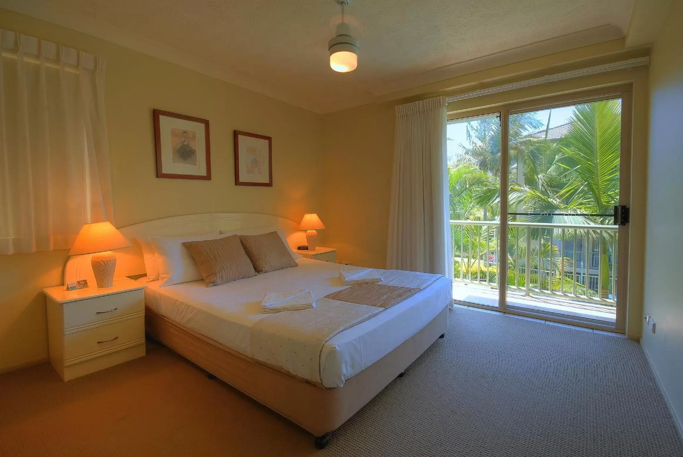 Balcony/Terrace, Bed in Bila Vista Holiday Apartments