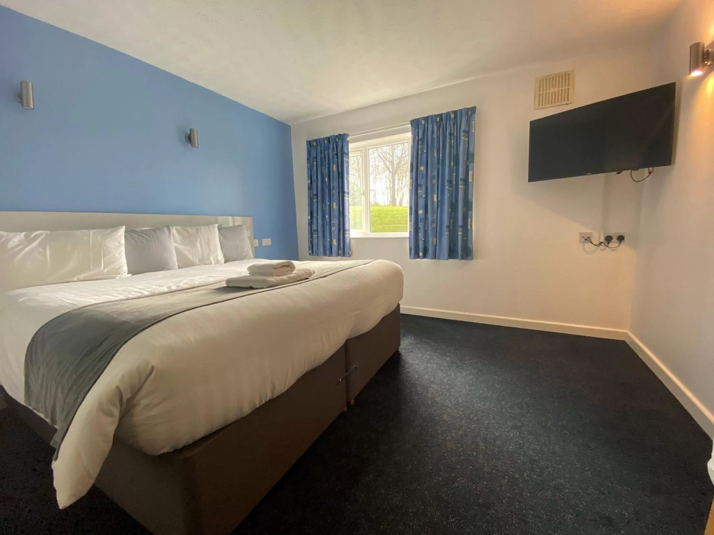 Bed in National Badminton Centre Lodge & Health Club