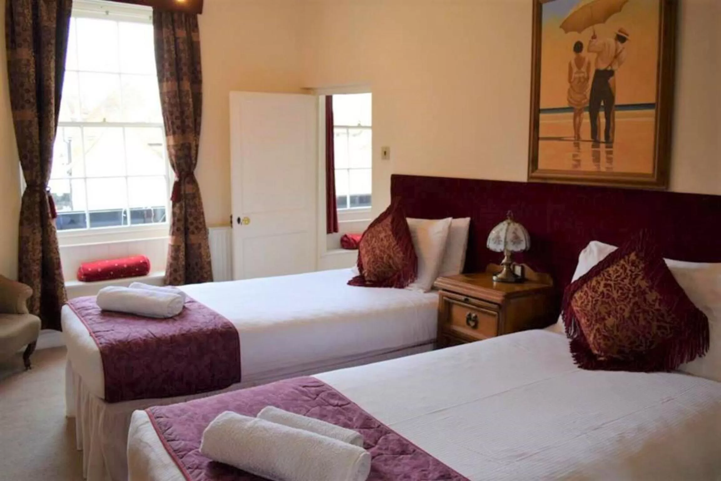 View (from property/room), Bed in St Peters Bed and Breakfast