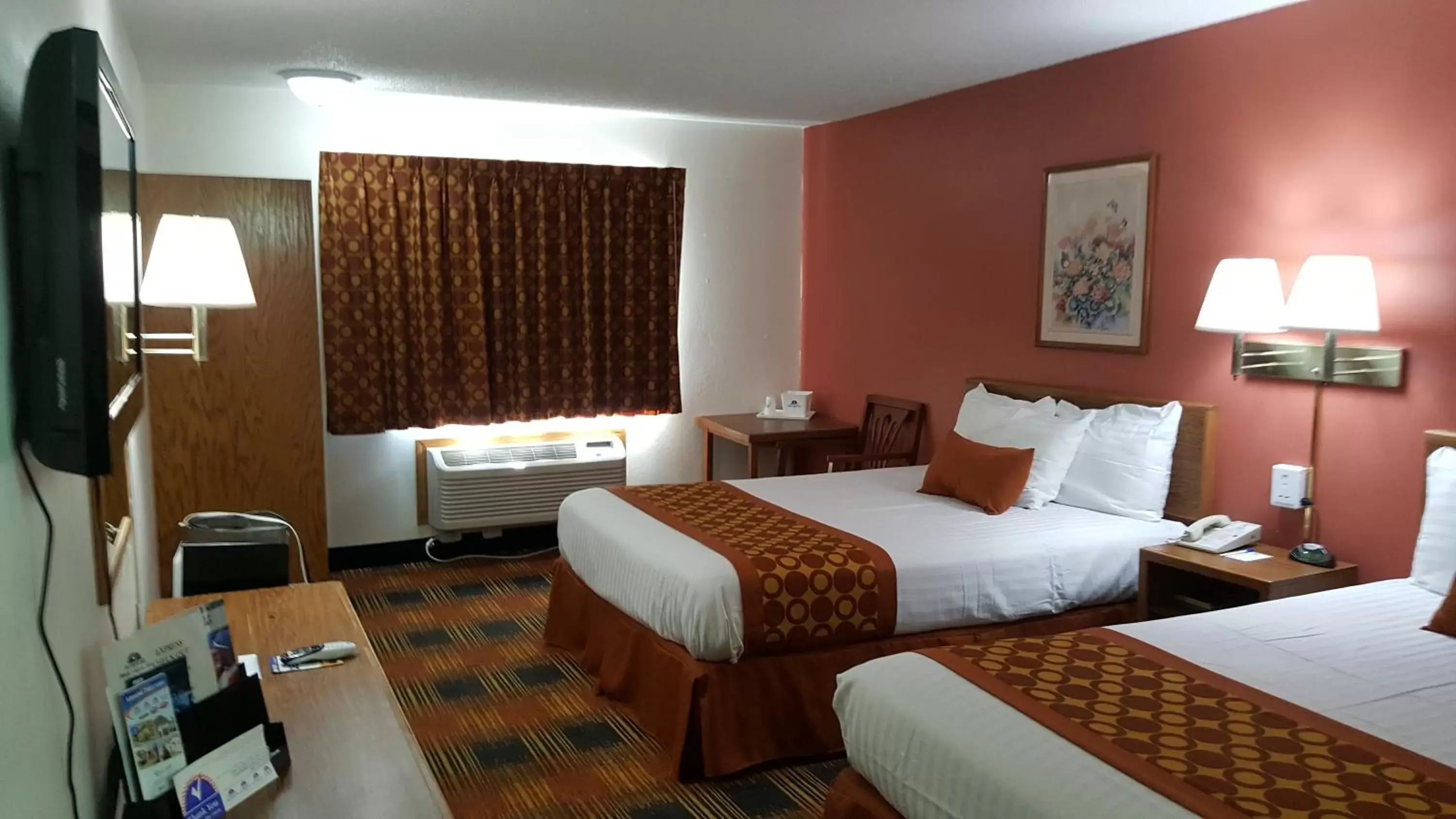 Bed in Americas Best Value Inn and Suites - Nevada Bed in Americas Best Value Inn and Suites - Nevada