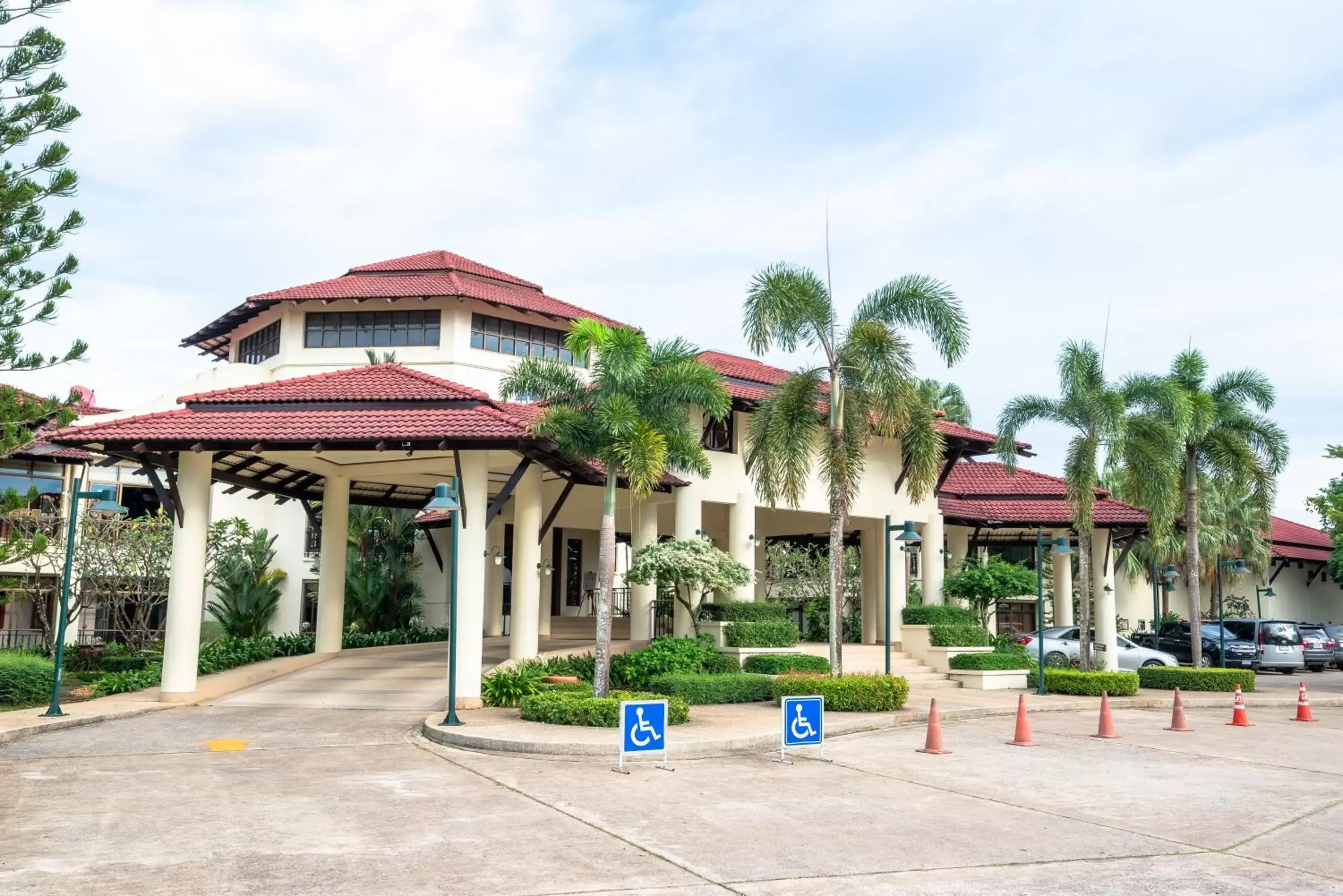 Facade/entrance in Maneechan Resort - SHA Extra Plus Facade/entrance in Maneechan Resort - SHA Extra Plus