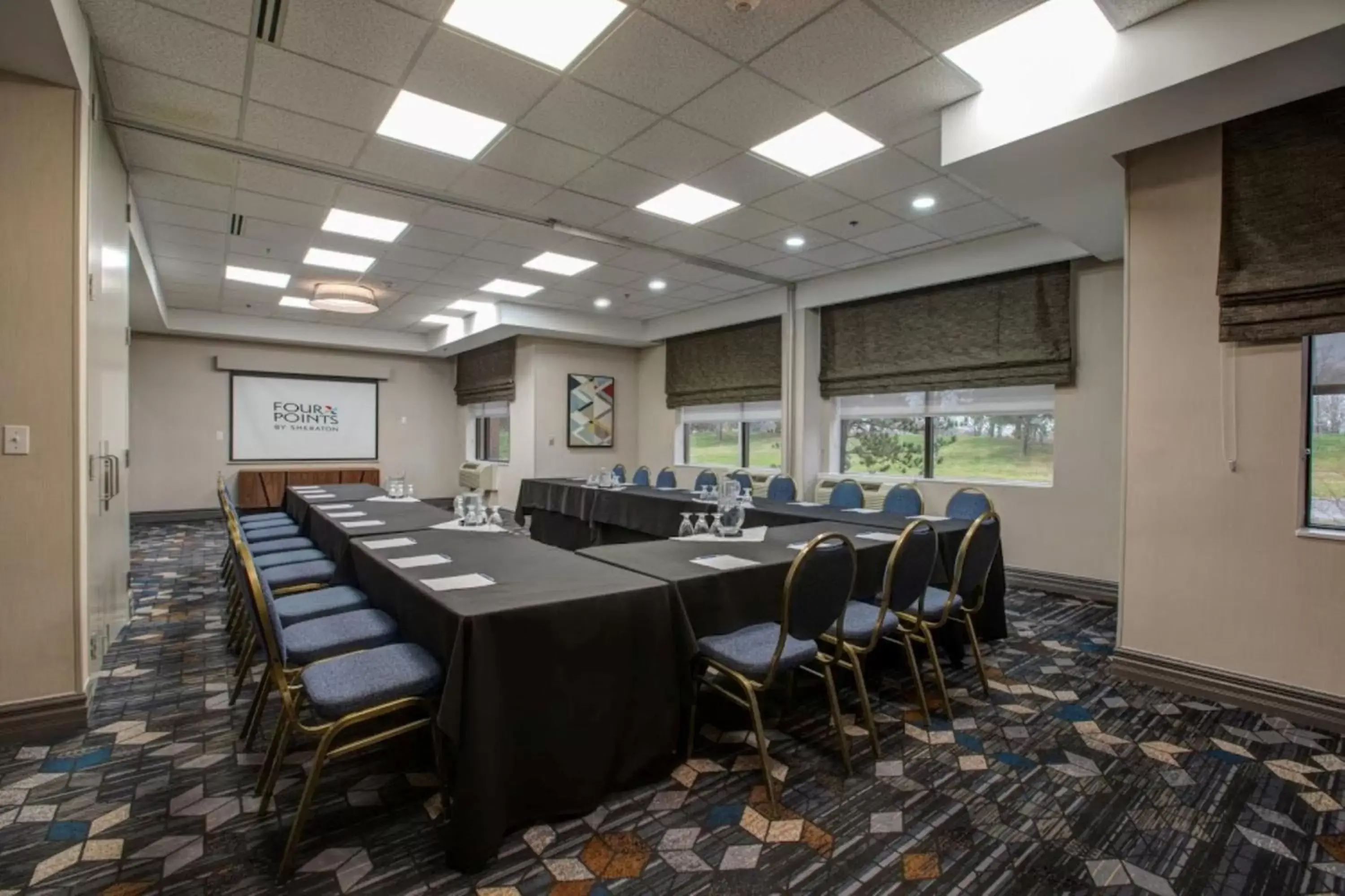 Meeting/conference room in Four Points by Sheraton St. Catharines Niagara Suites