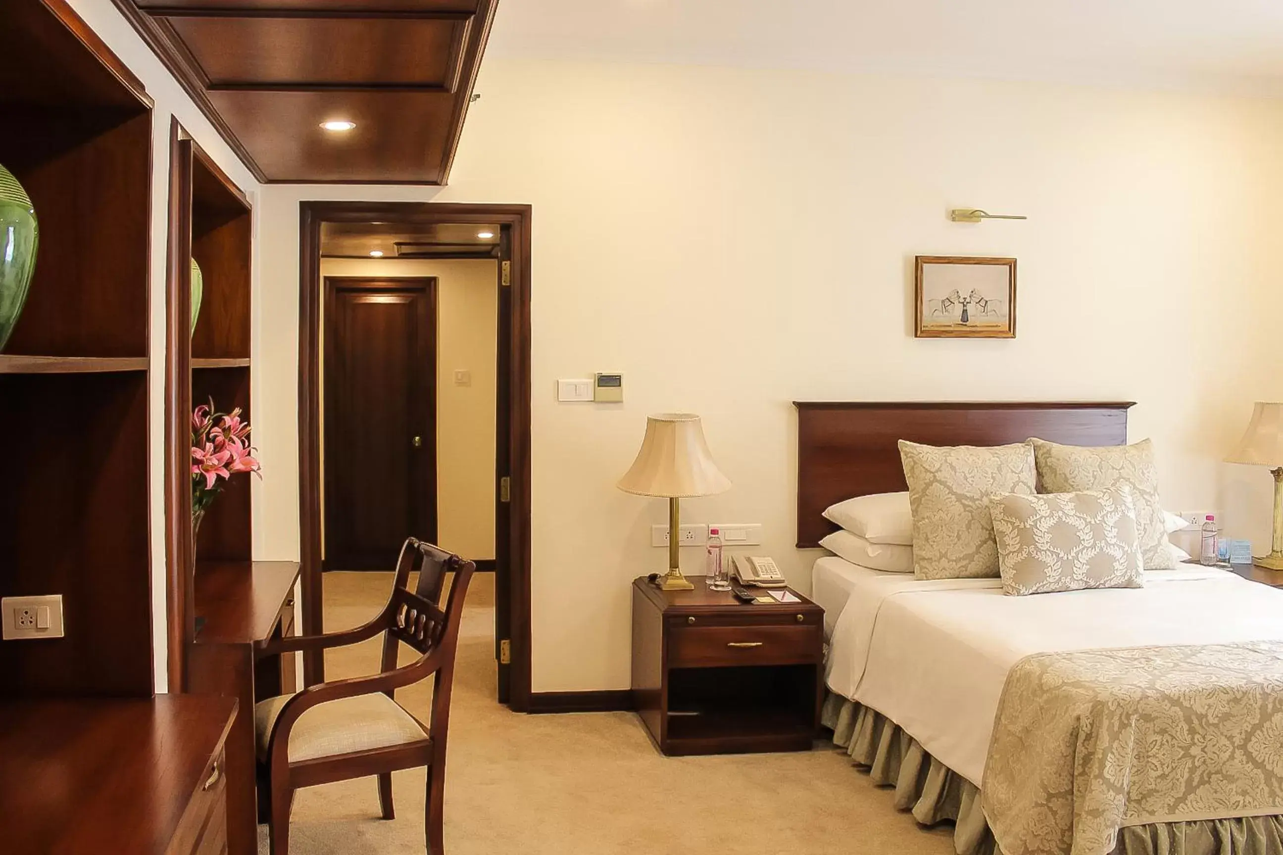 Bedroom, Bed in Ambassador, New Delhi - IHCL SeleQtions