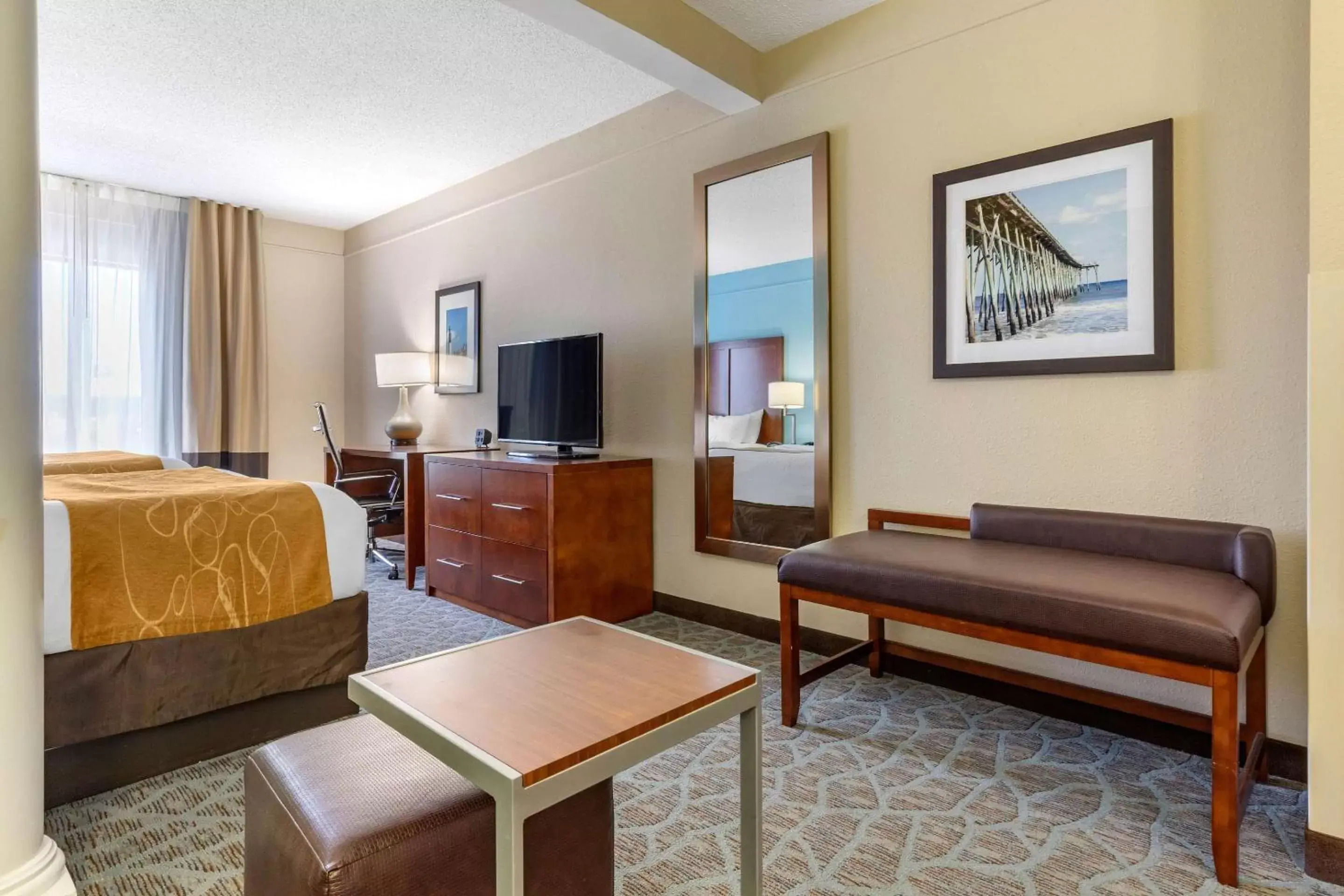 Bedroom, Seating Area in Comfort Suites Southport - Oak Island