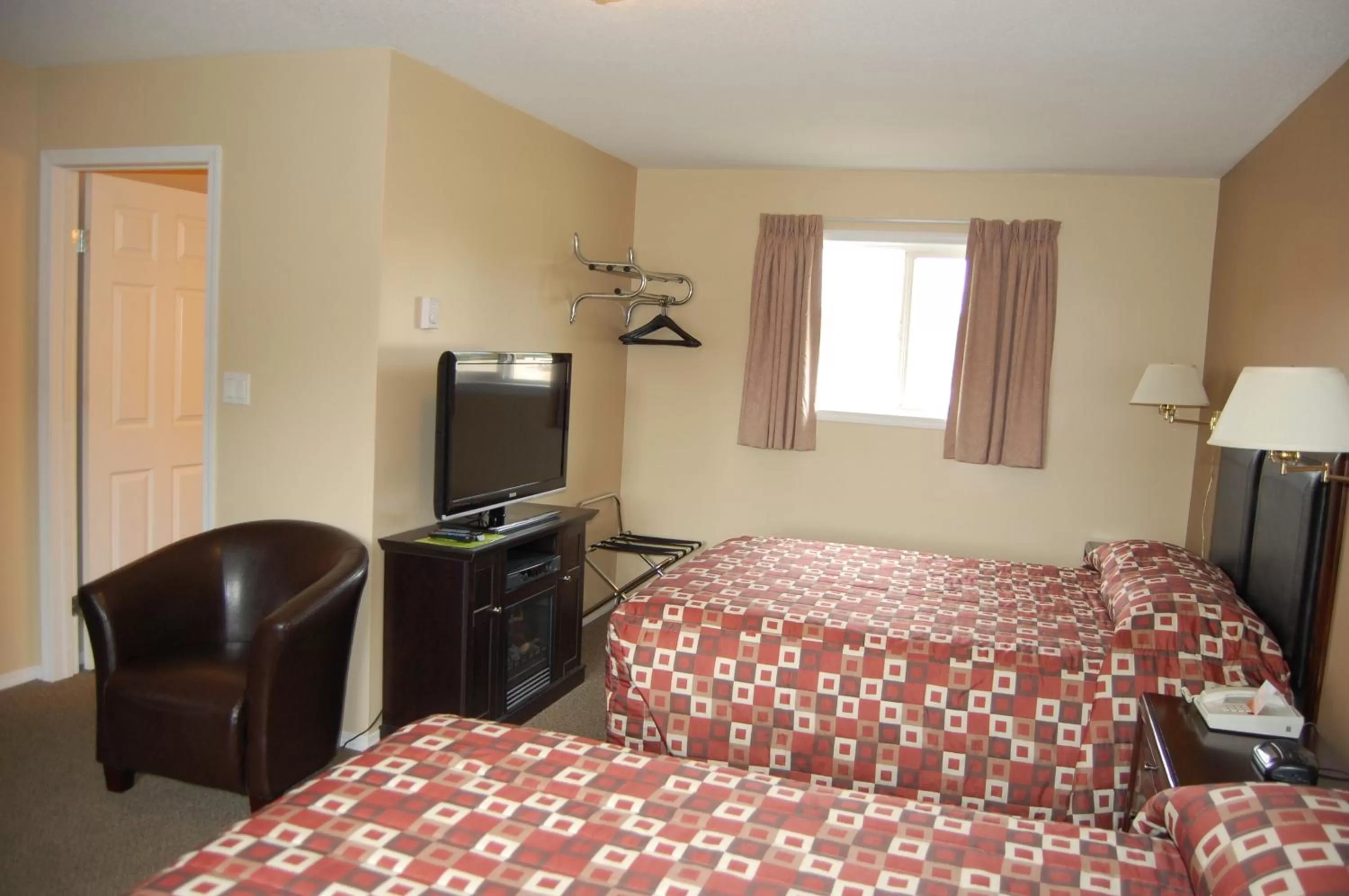 Bed in Monte Carlo Motel