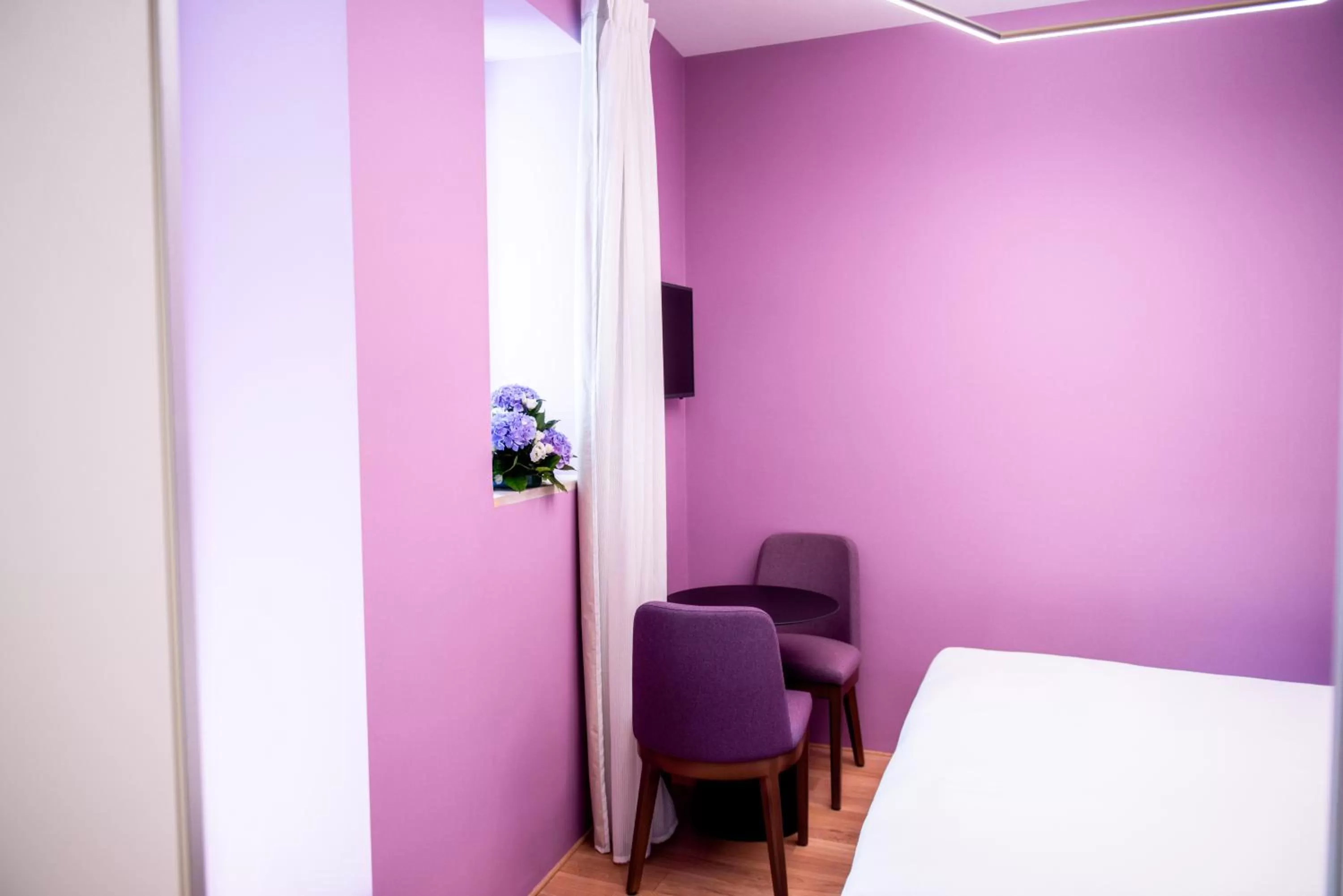 Dining area, Bed in Boutique Centrale Palace Hotel