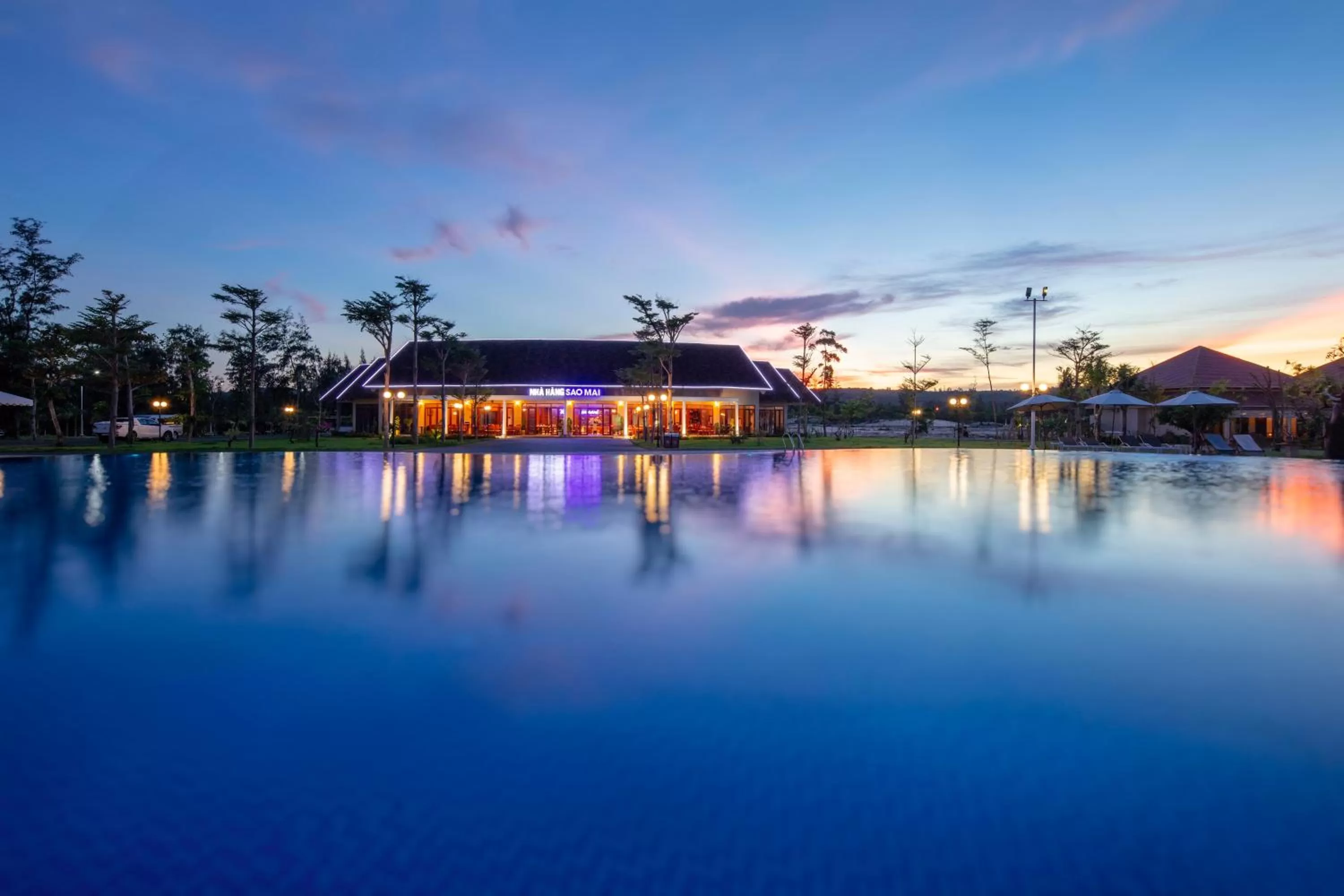 Swimming pool in Sao Mai Beach Resort