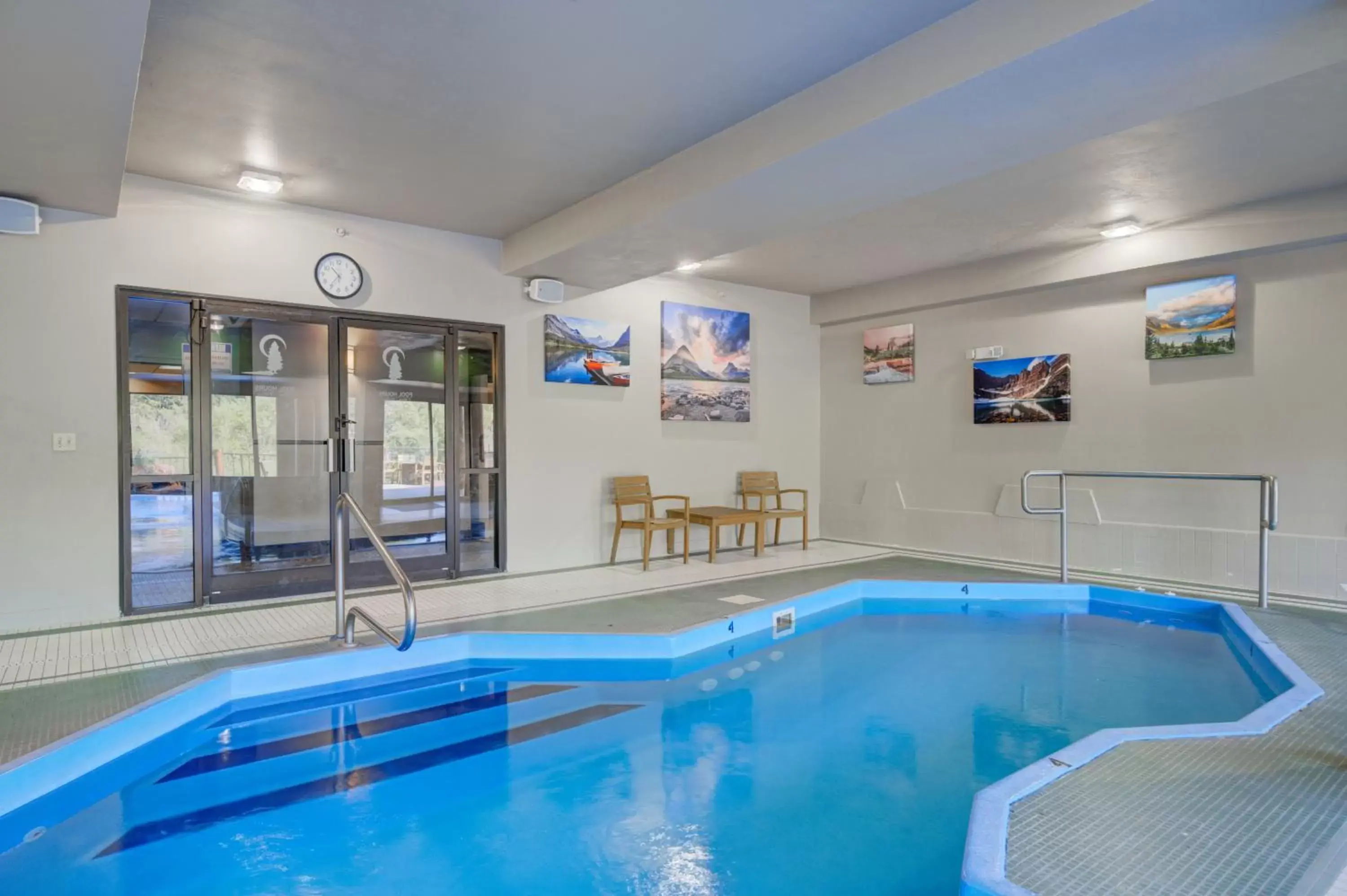 Swimming Pool in The Pine Lodge on Whitefish River, Ascend Hotel Collection