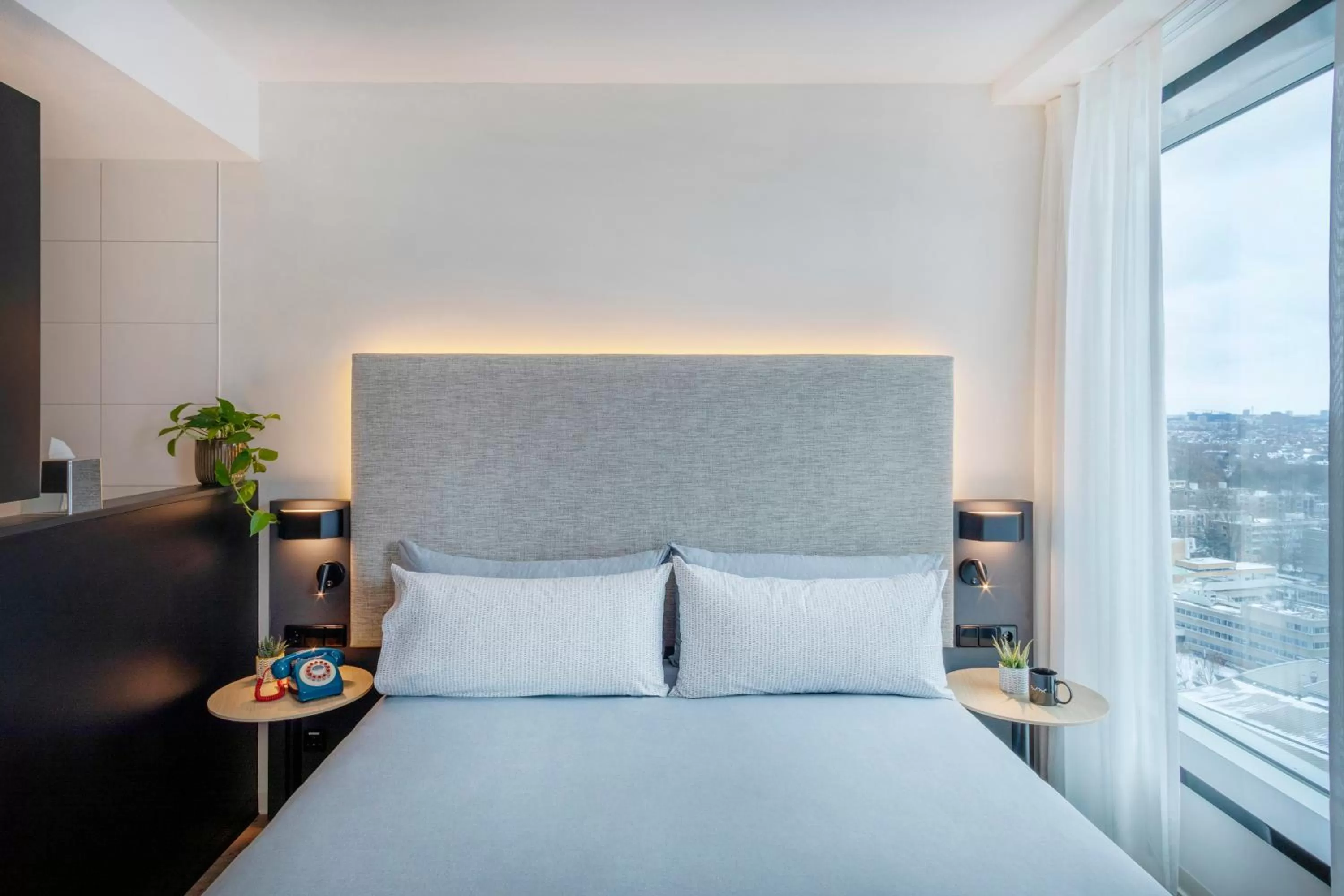 Bed in INNSiDE by Meliá Amsterdam