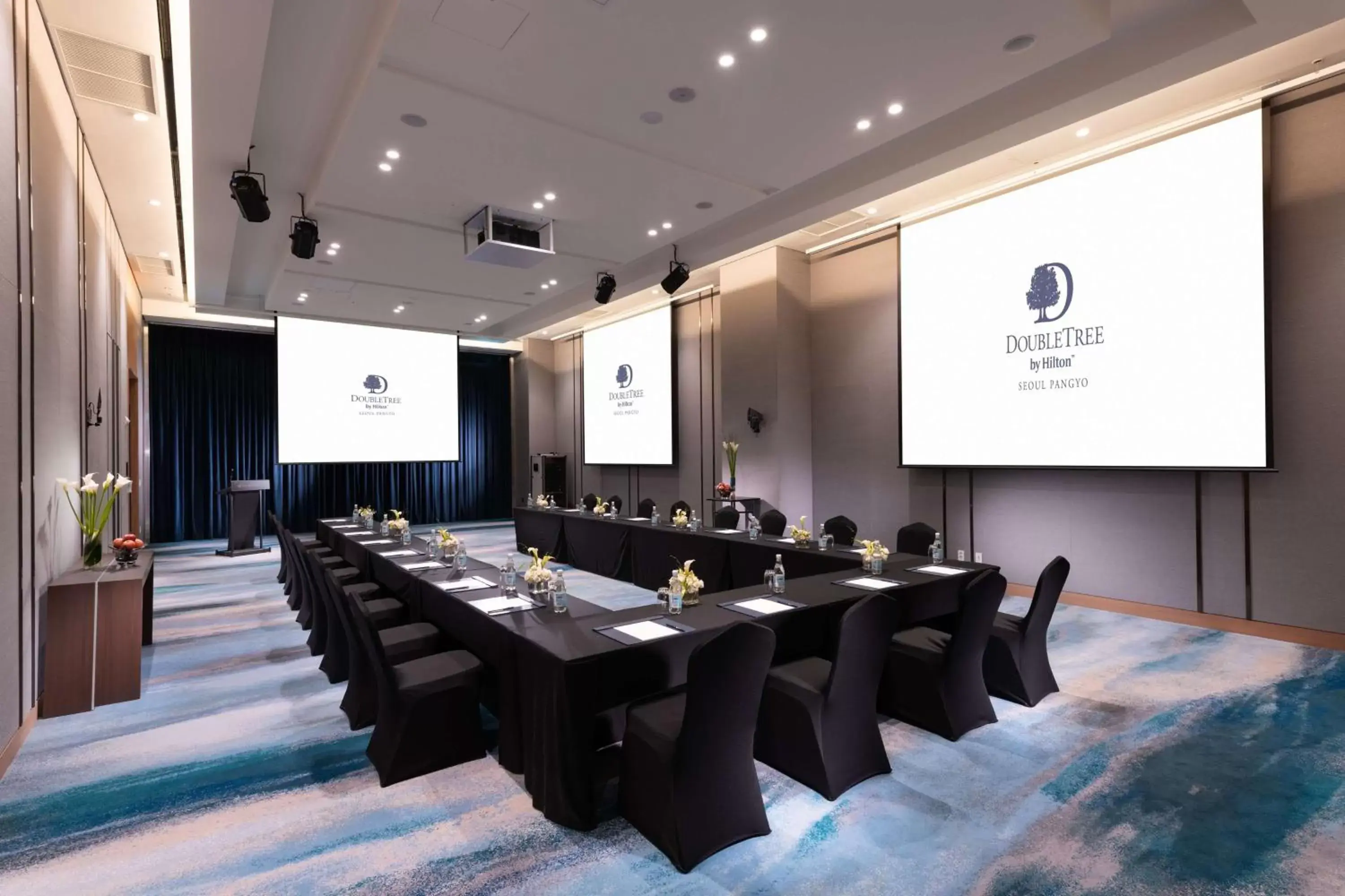 Meeting/conference room in DoubleTree By Hilton Seoul Pangyo