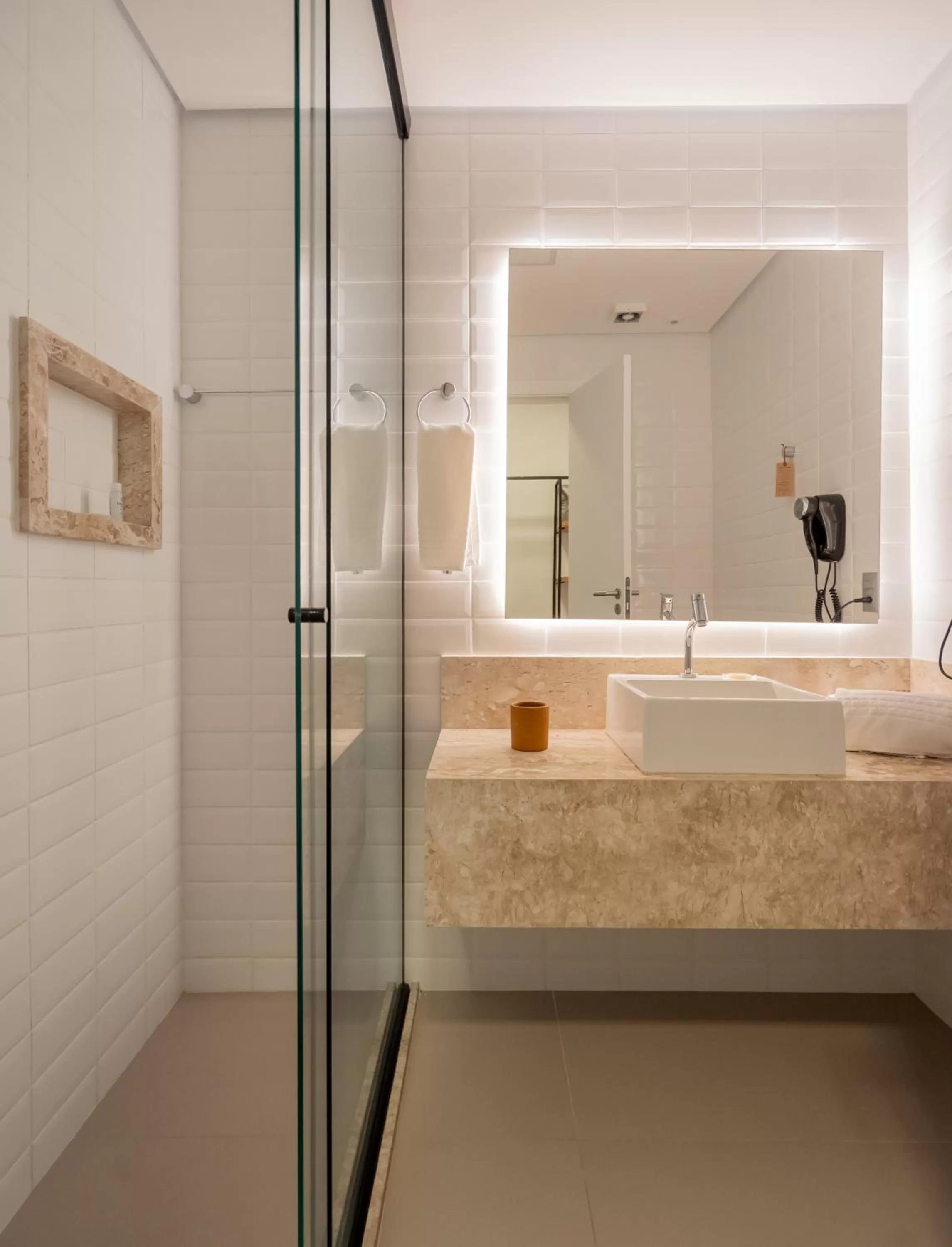 Shower in Pauli Boutique Hotel