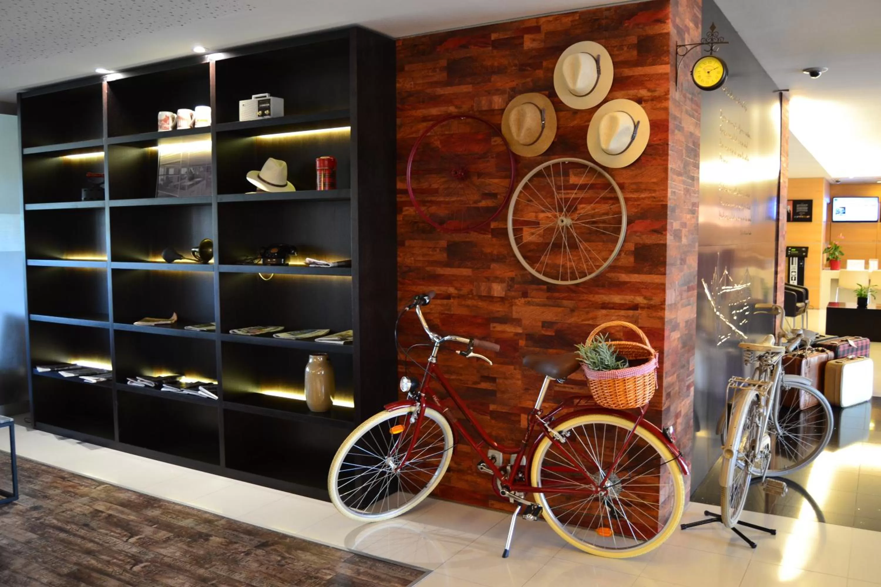 Lobby or reception in Novotel Lisboa