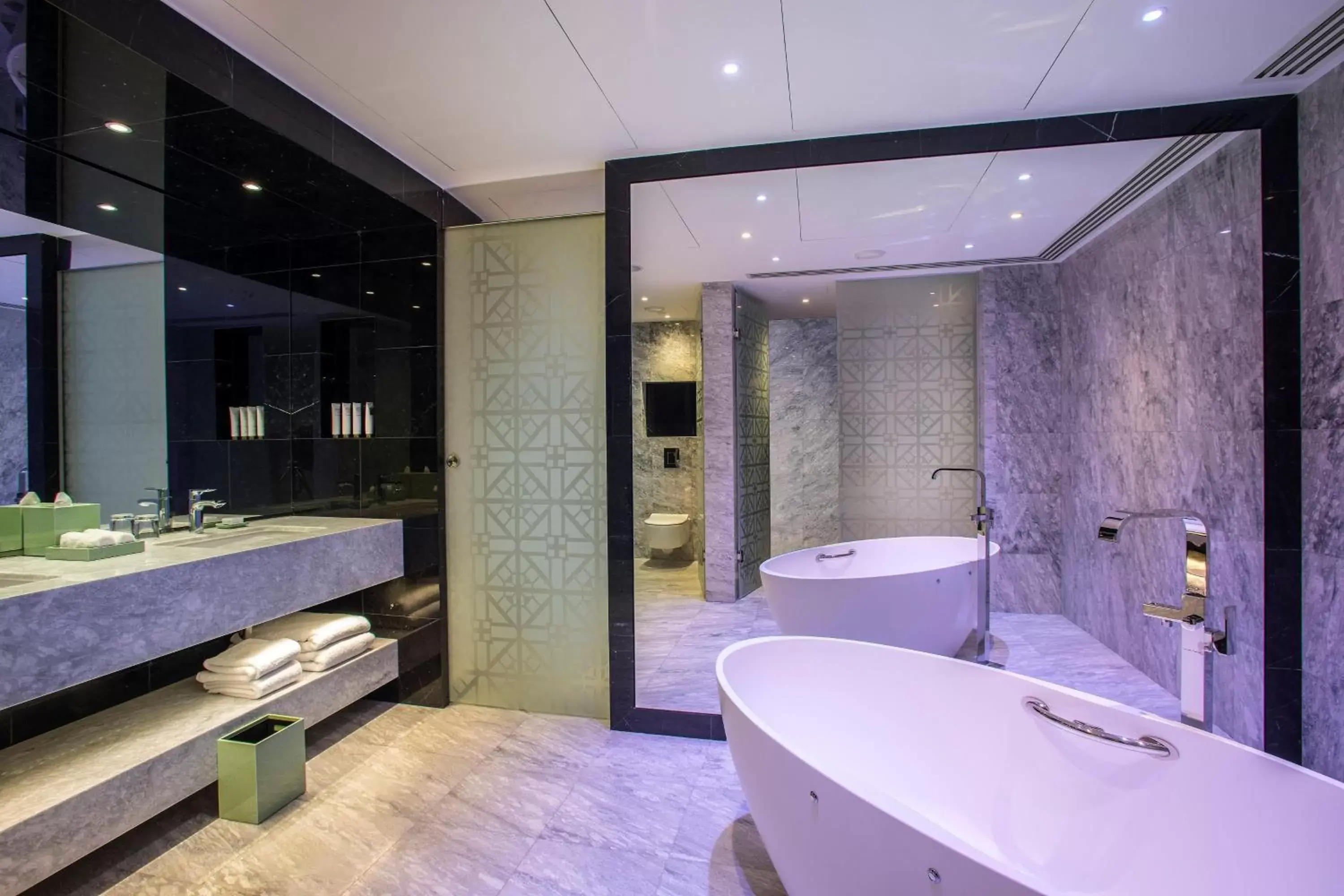 Bathroom in Parklane, a Luxury Collection Resort & Spa, Limassol