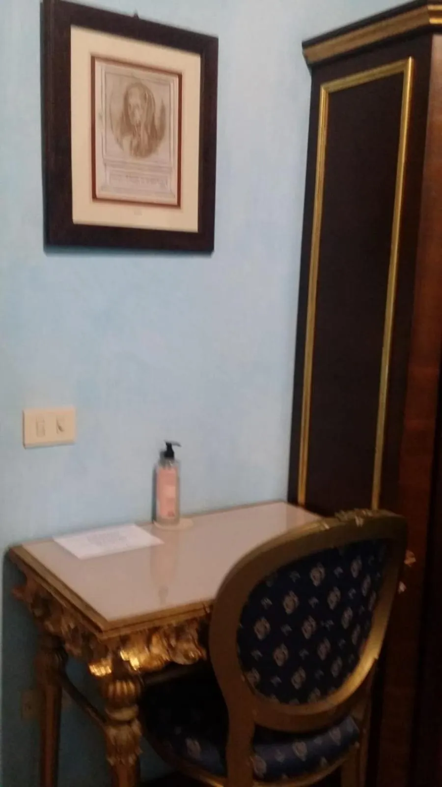 Certificate/Award in Hotel Abaco