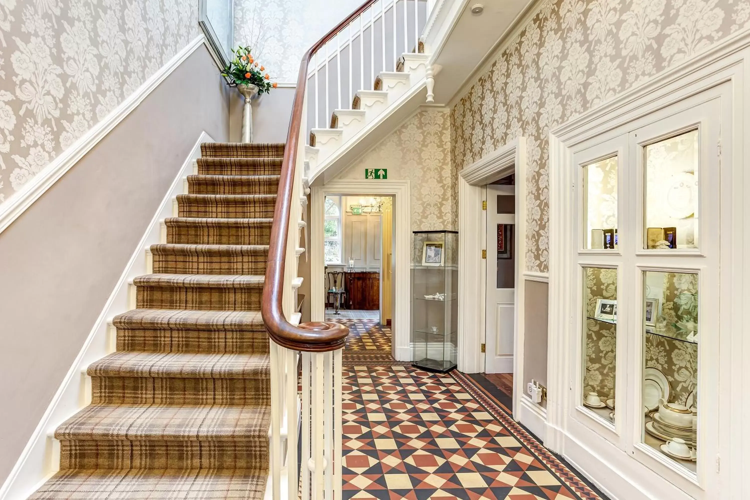 Lobby or reception in Alexandra Court Hotel