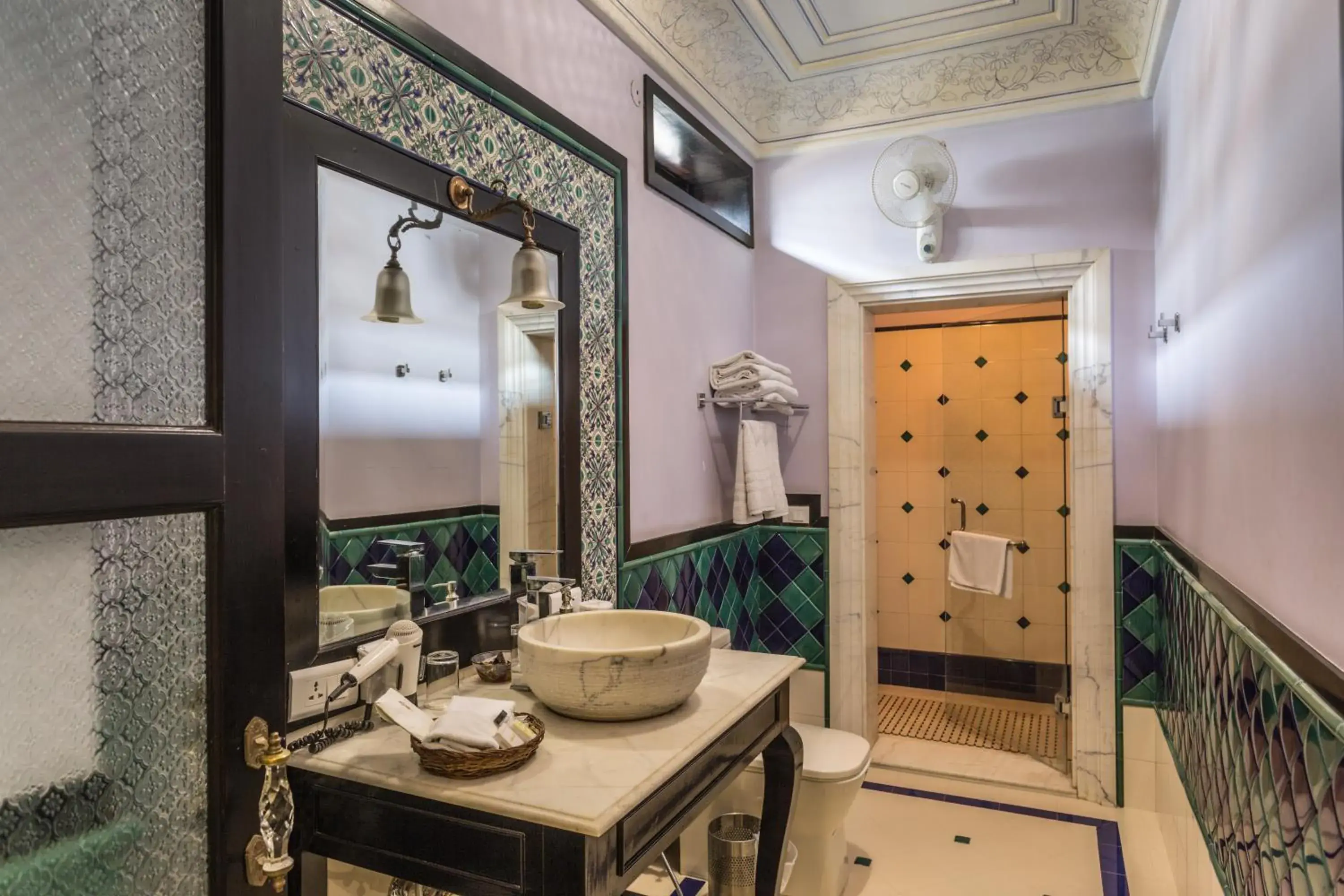 Bathroom in Royal Heritage Haveli