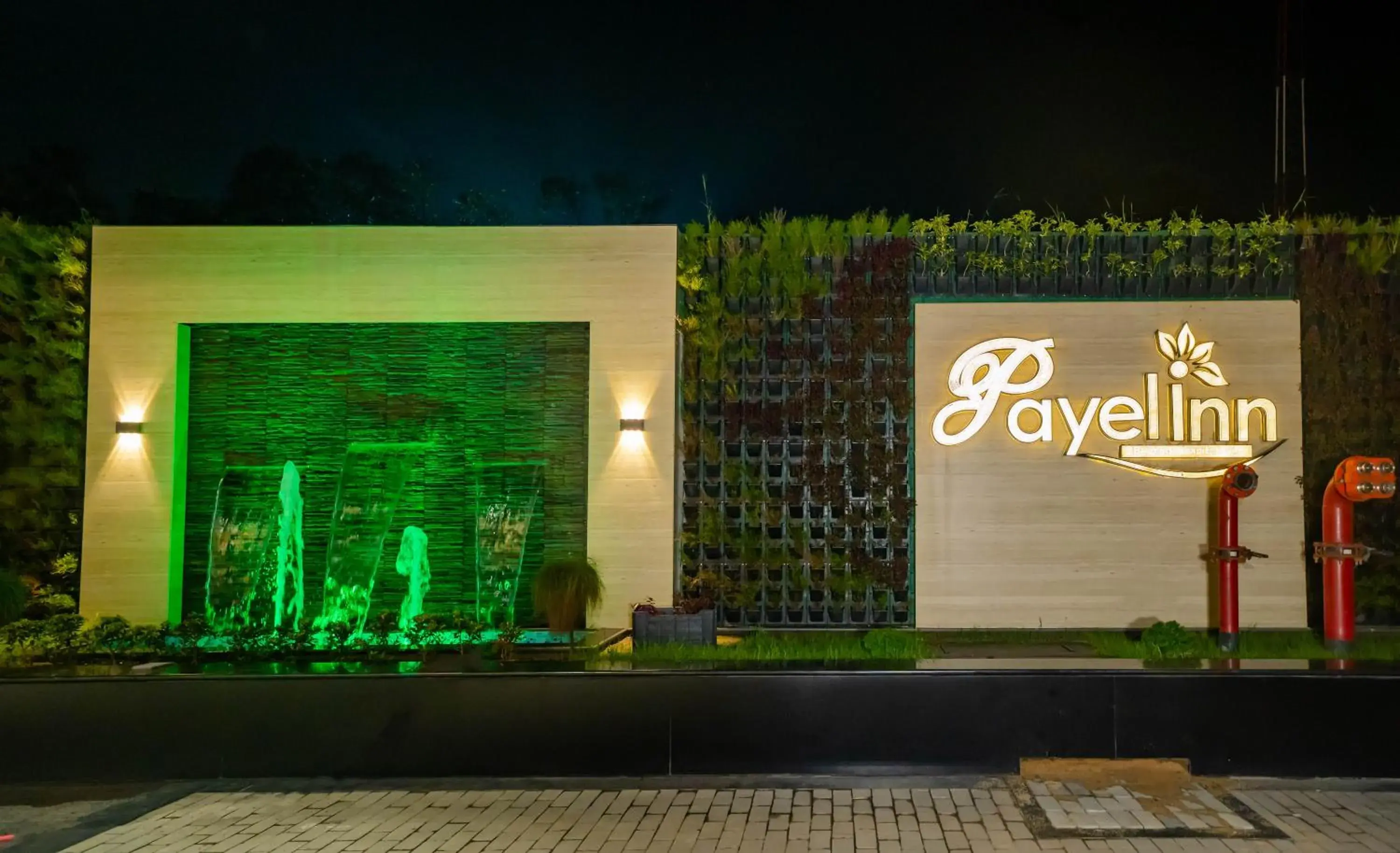 Facade/entrance in Payel Inn