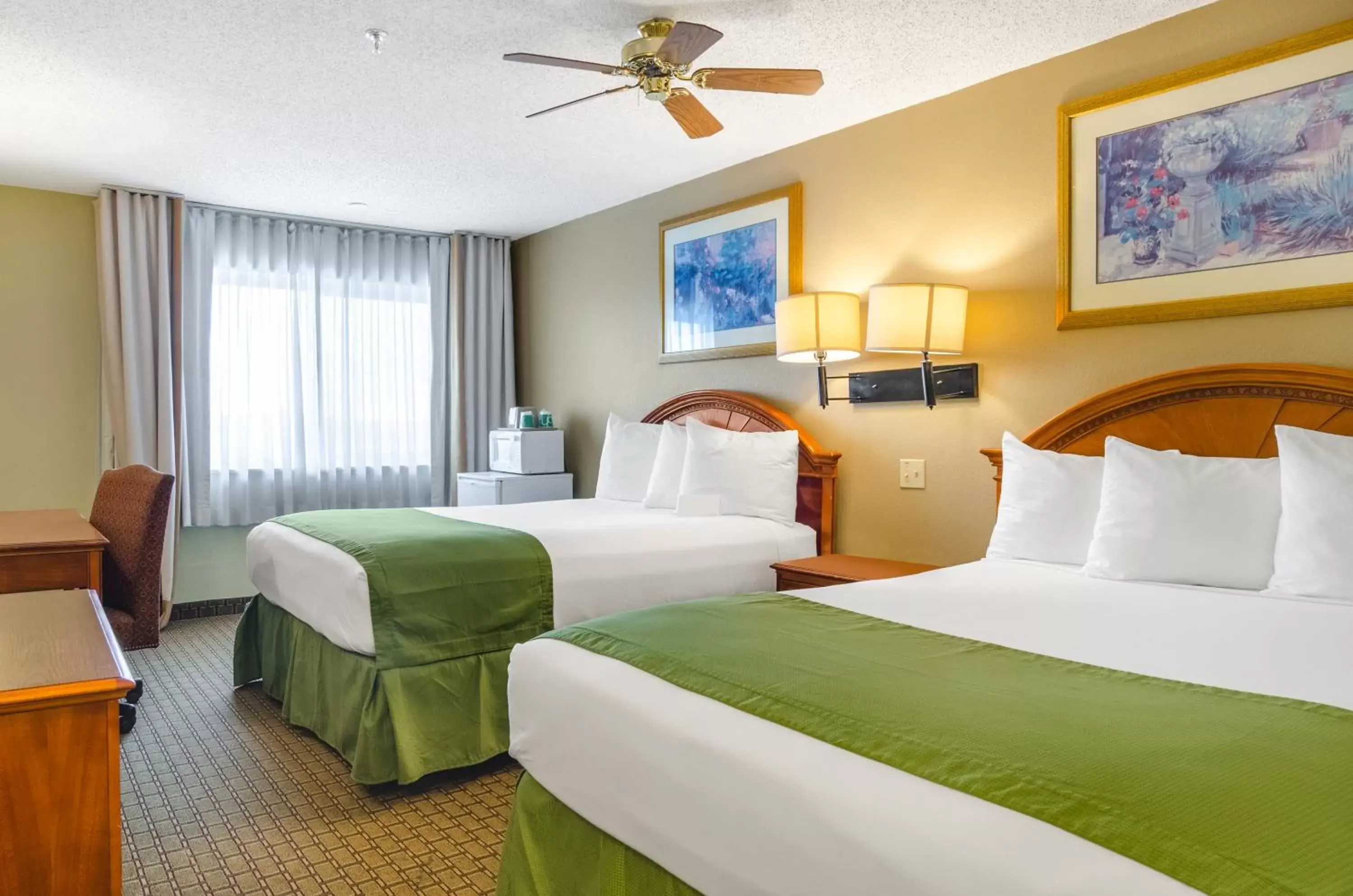 Bed in Cheyenne Guest Inn Bed in Cheyenne Guest Inn