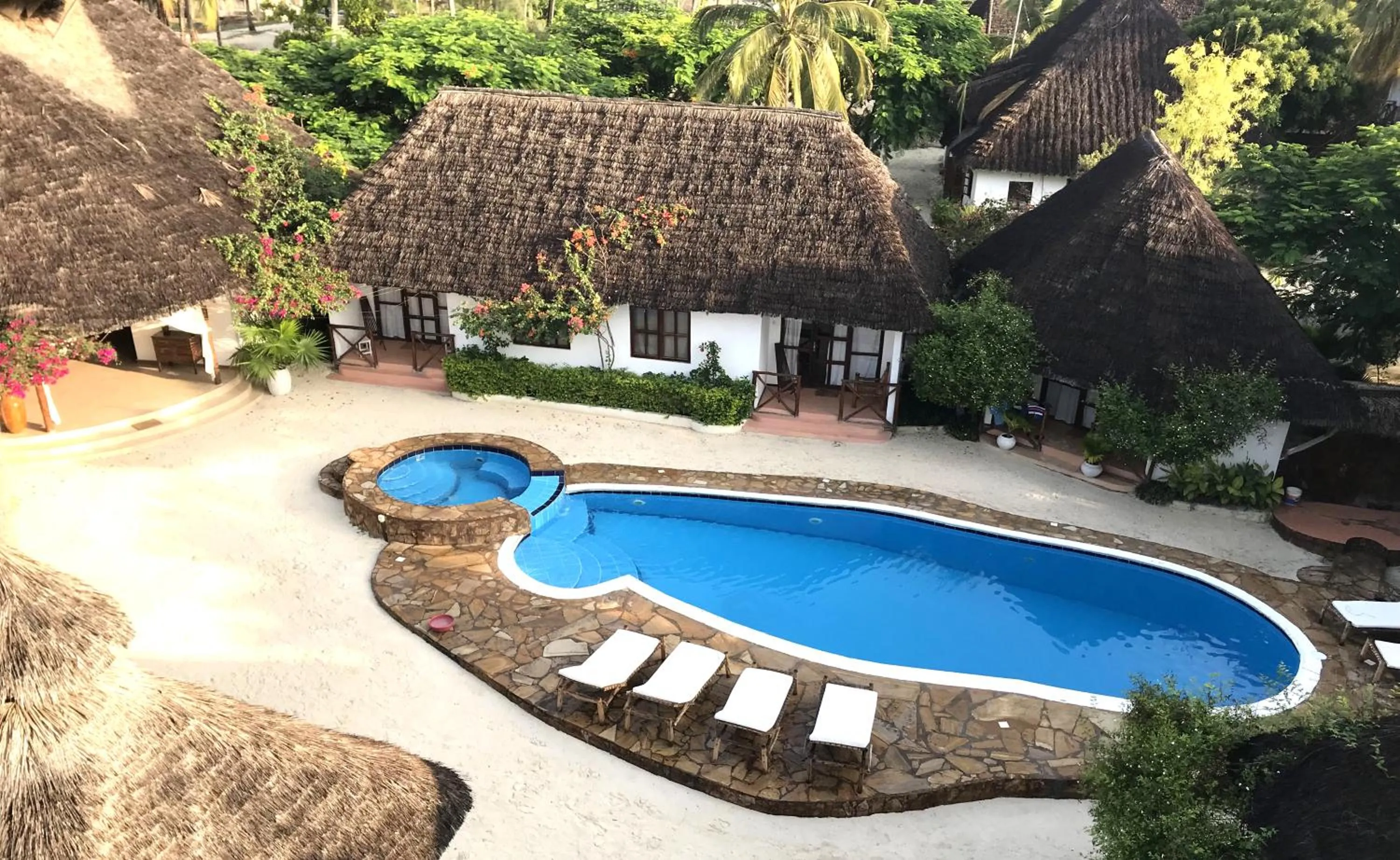 Swimming pool in Sea View Lodge Boutique Hotel