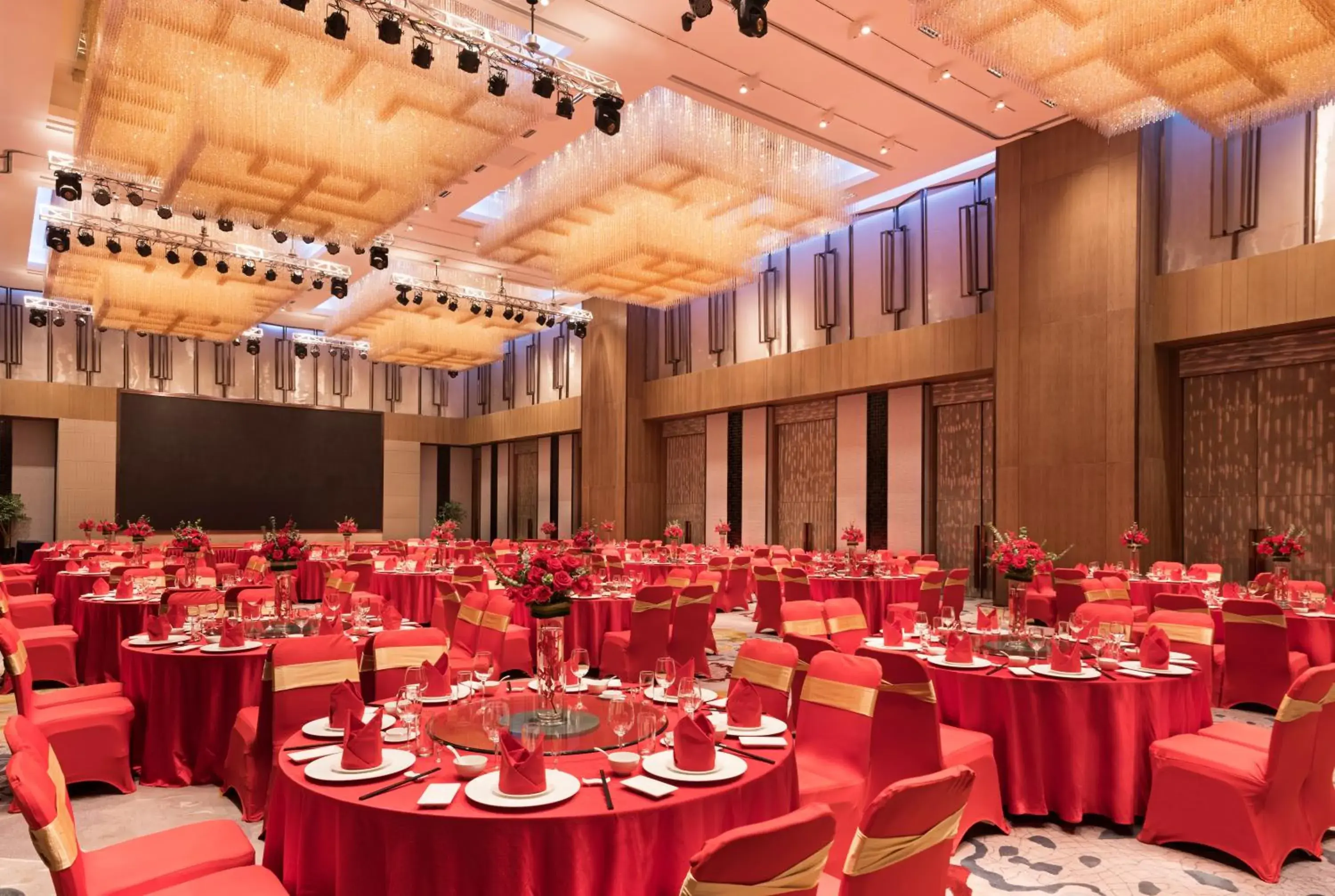 Banquet/Function facilities, Banquet Facilities in Hualuxe Wuhu
