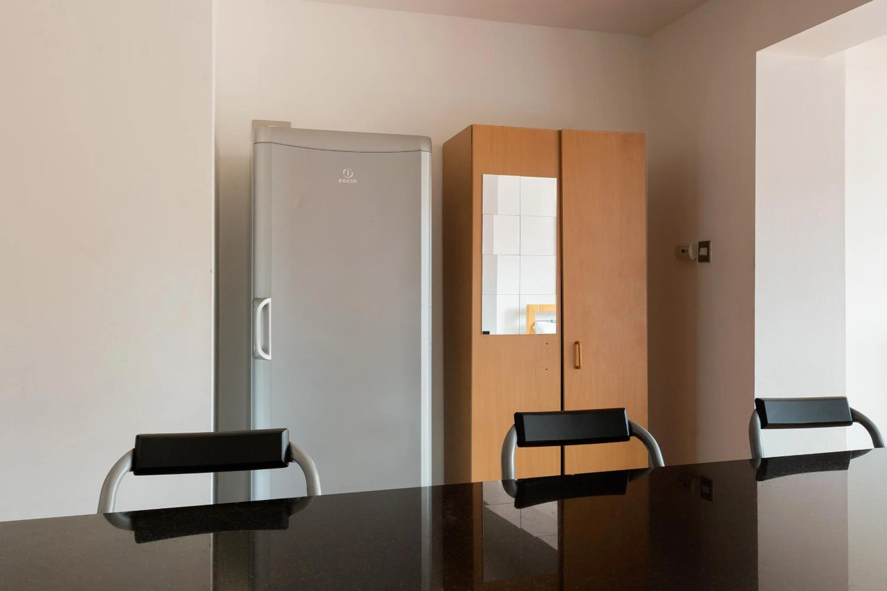 Dining area in Centra Wharf