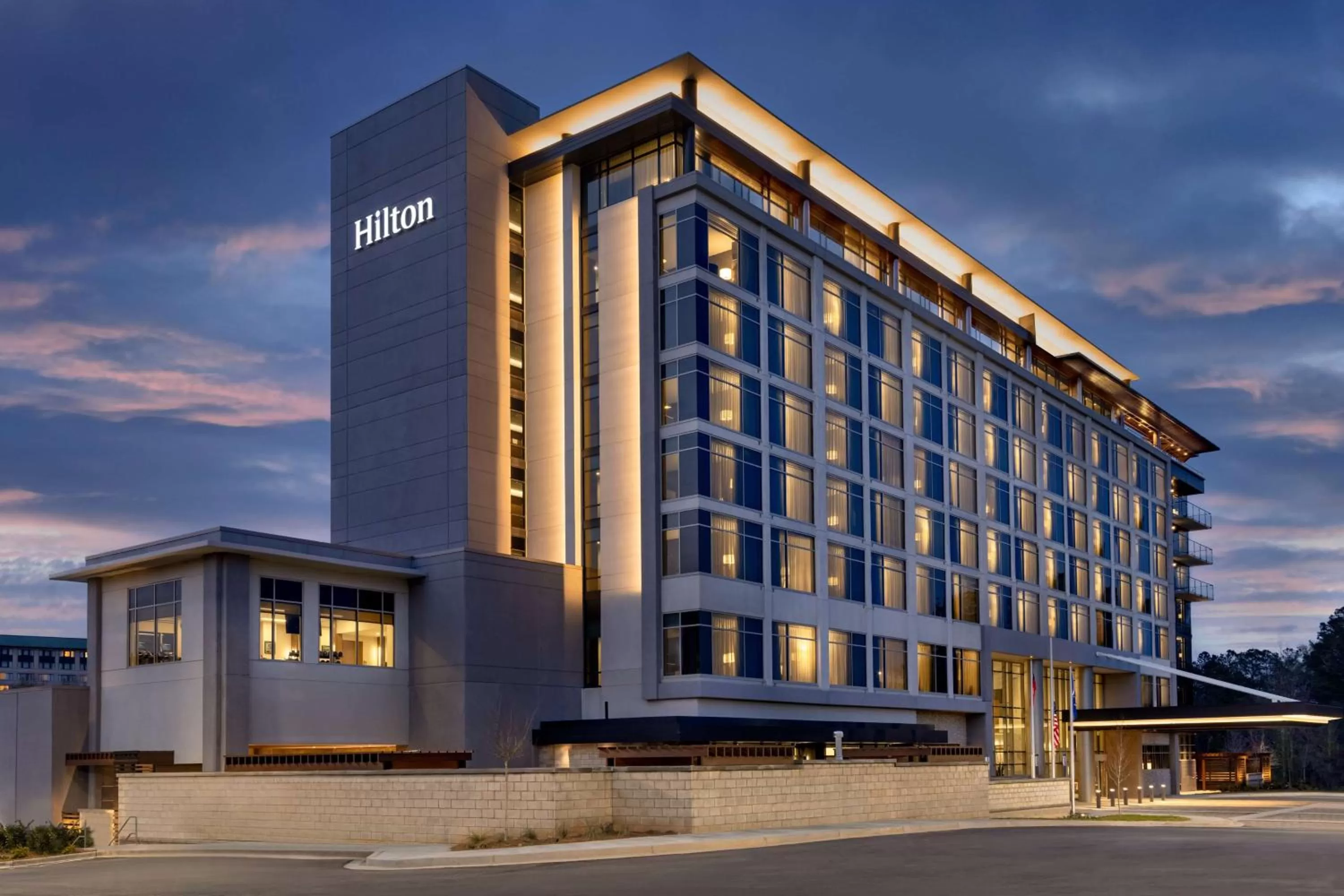 Property building in Hilton Alpharetta Atlanta