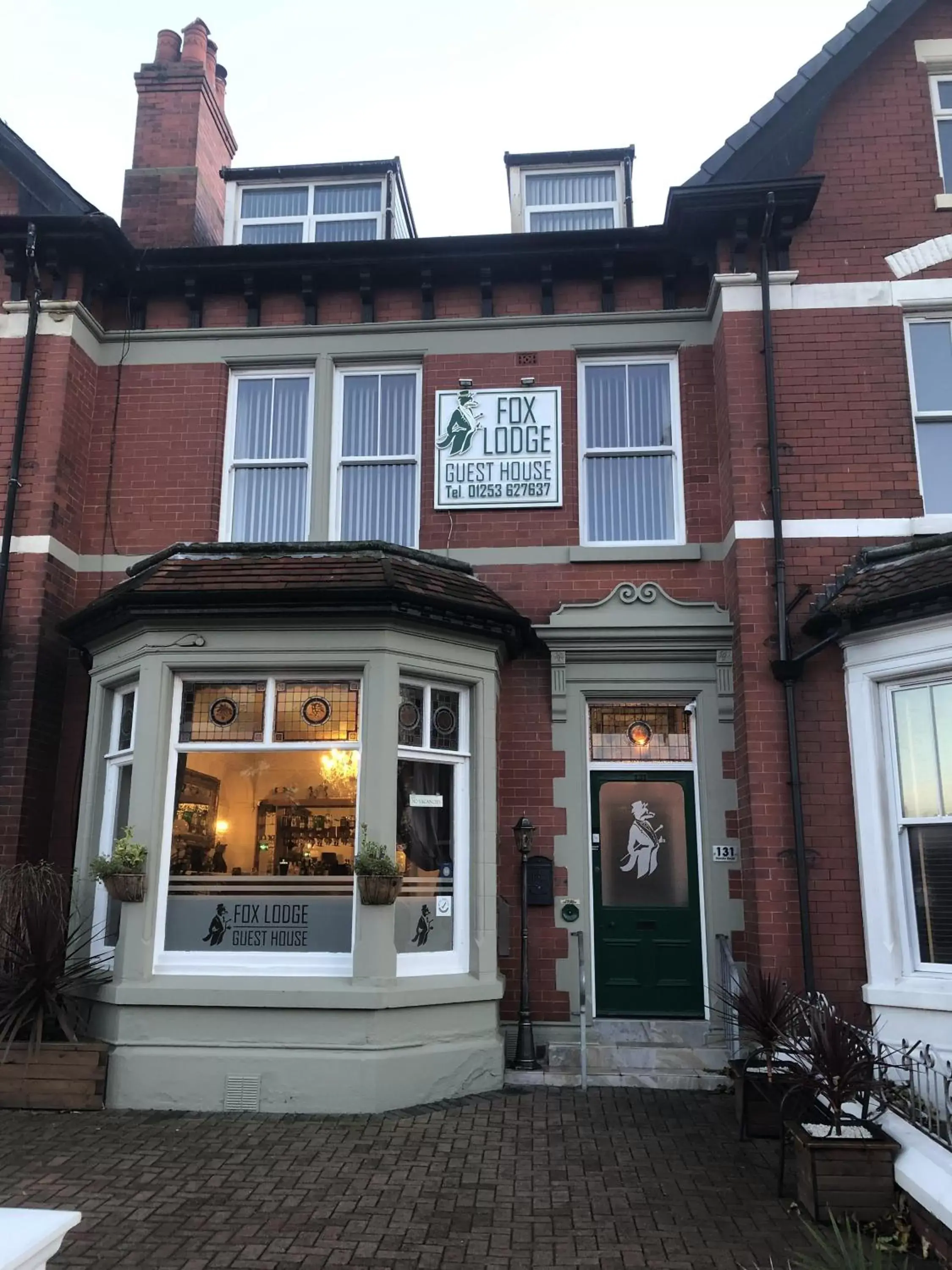 Property building in Fox lodge