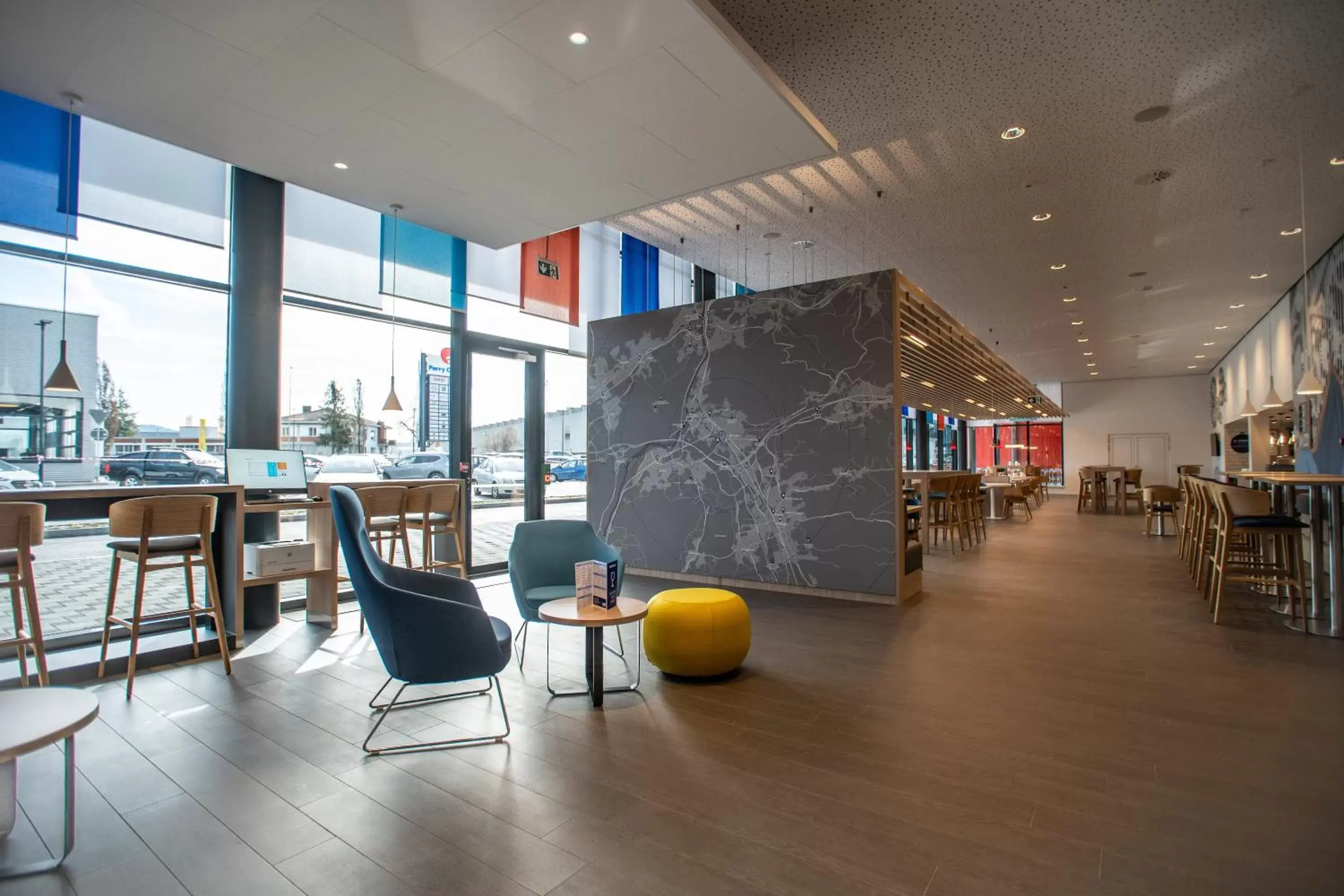 Property building in Holiday Inn Express - Aarburg - Oftringen, an IHG Hotel