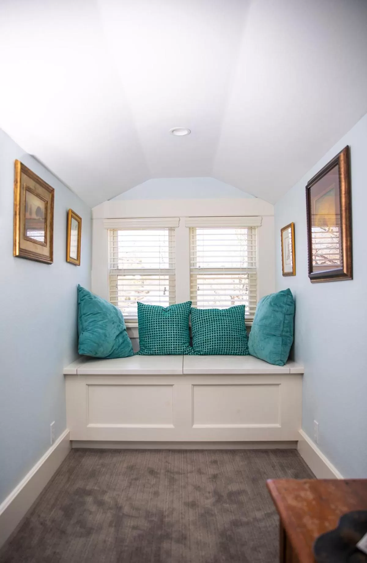 Seating Area in Dickson Street Bed & Breakfast