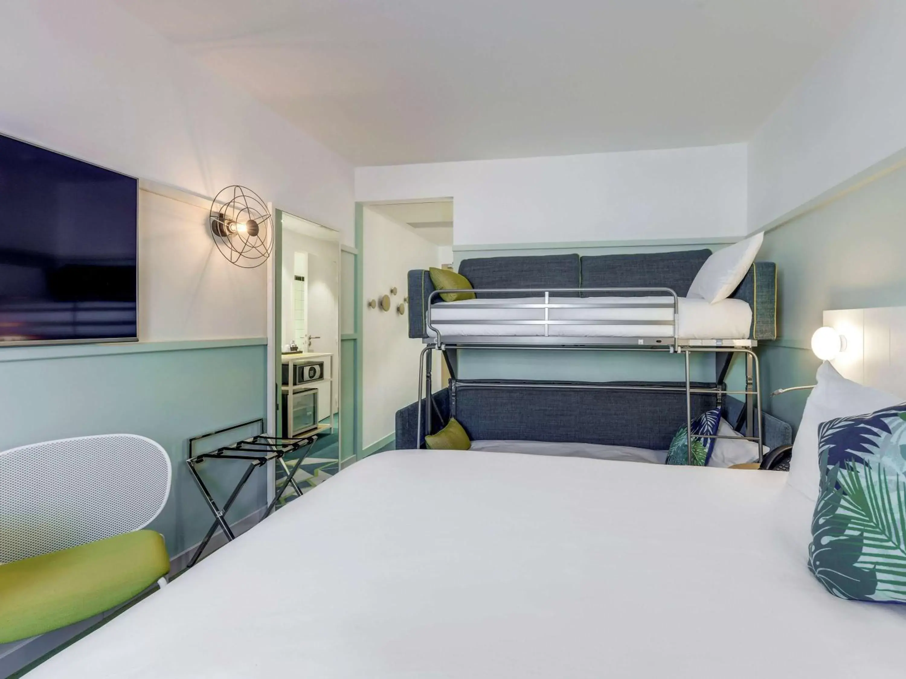 Photo of the whole room, Bunk Bed in Mercure Paris Orly Tech Airport