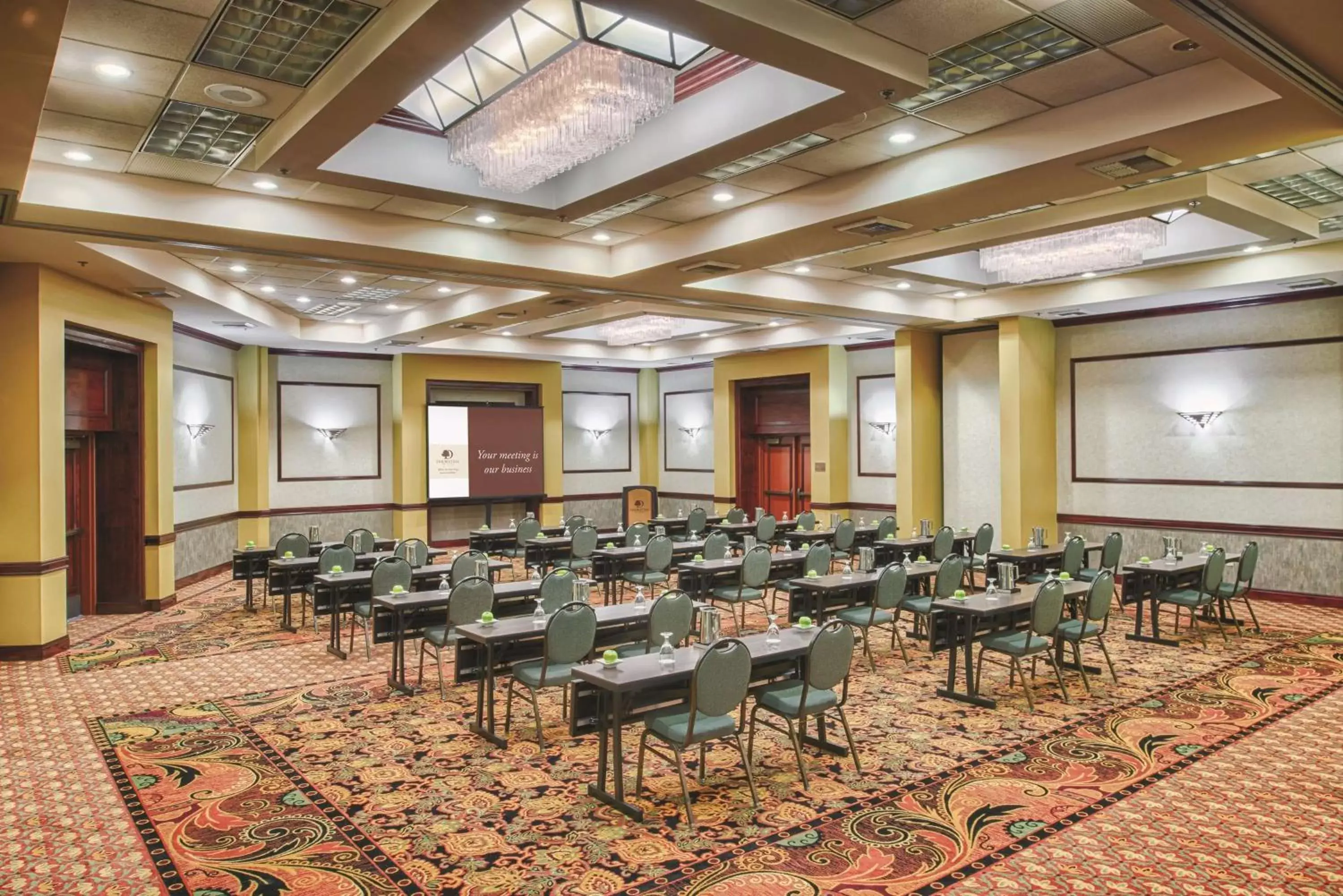 Meeting/conference room in DoubleTree by Hilton Spokane City Center