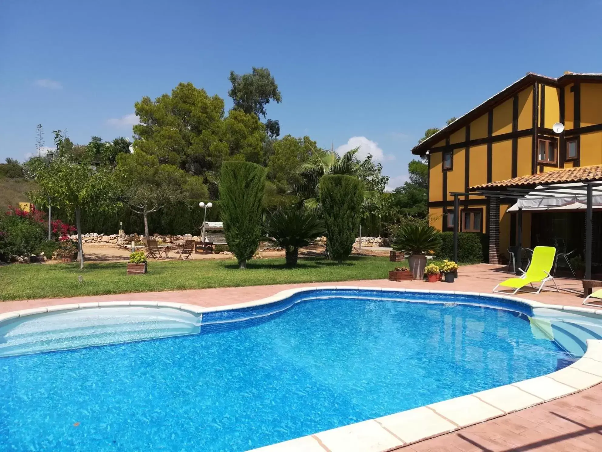 Swimming Pool in El Racó de la Pintora "Adults Only"