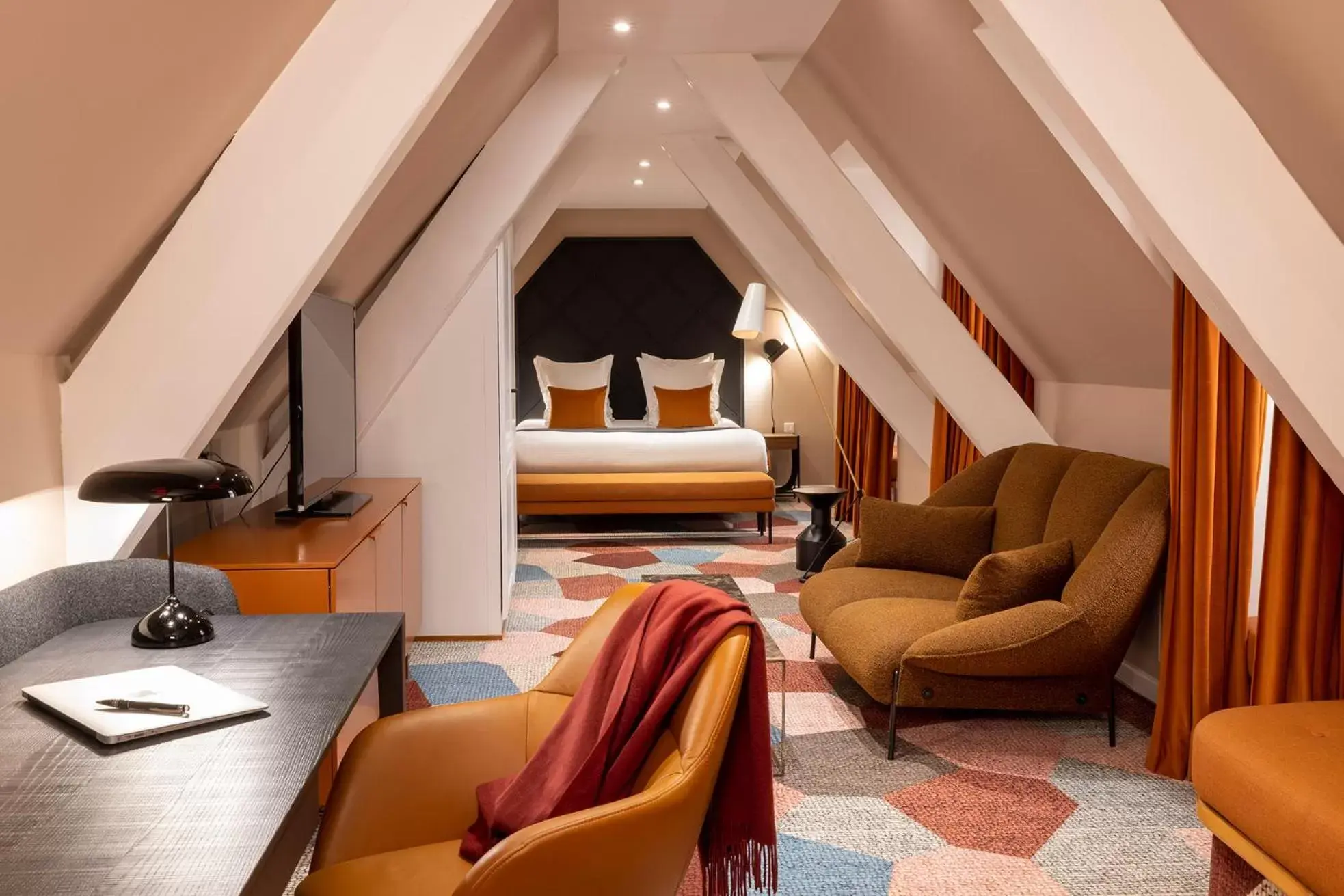 Bedroom, Seating Area in Hotel Le Colombier