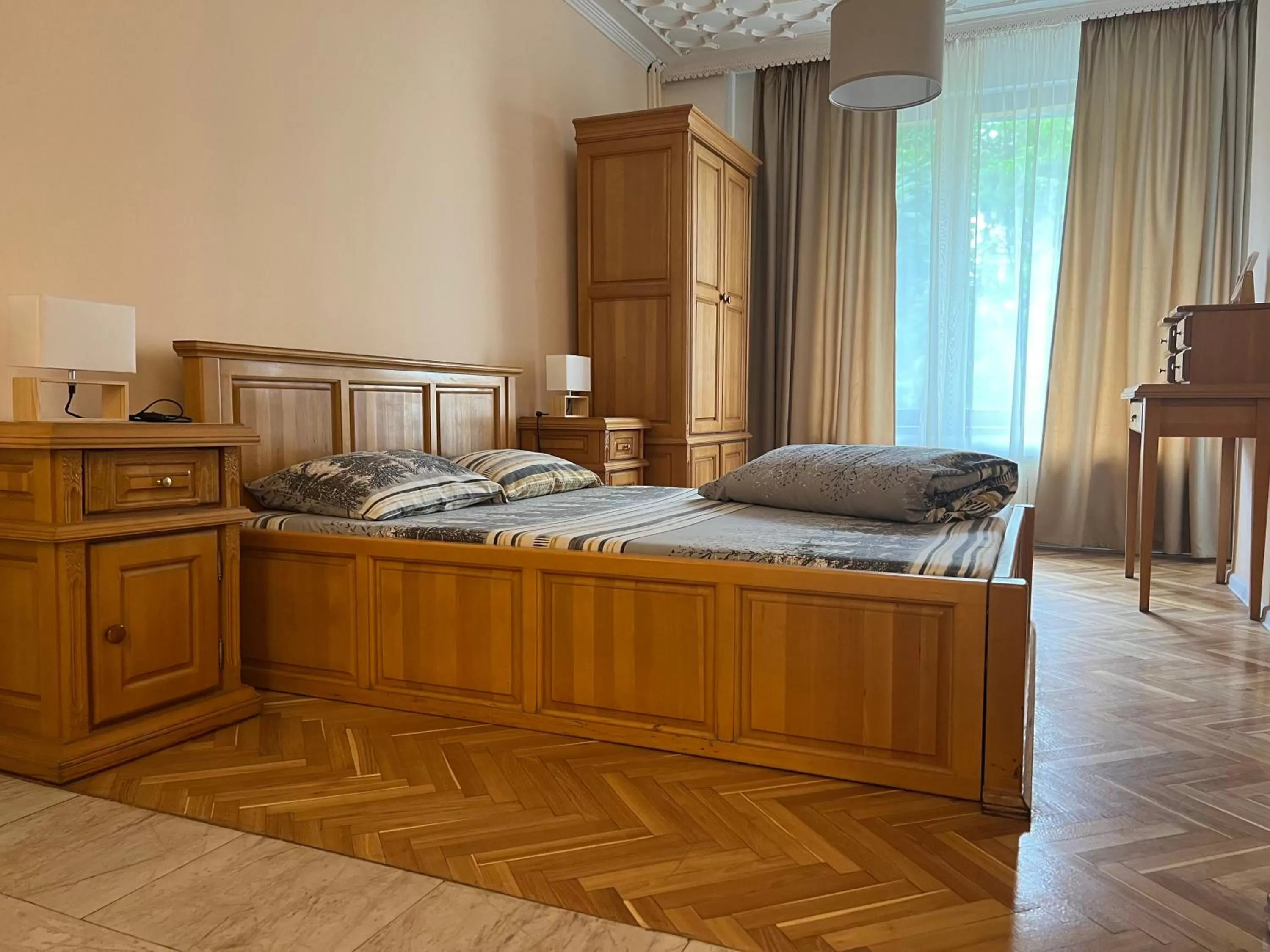 Bed in Stivan Iskar Hotel