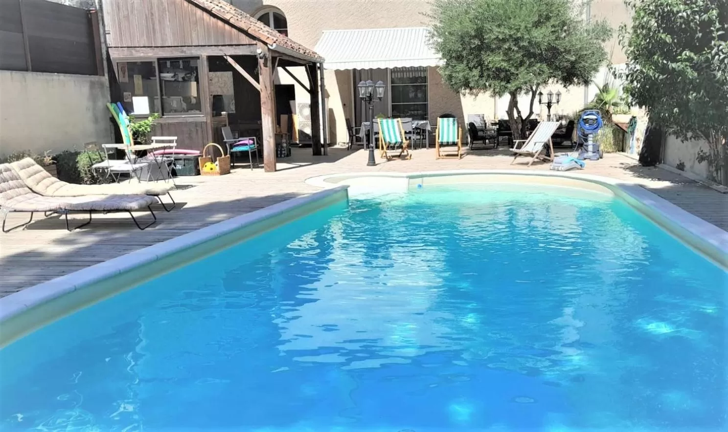 Swimming Pool in La pause sous le pin