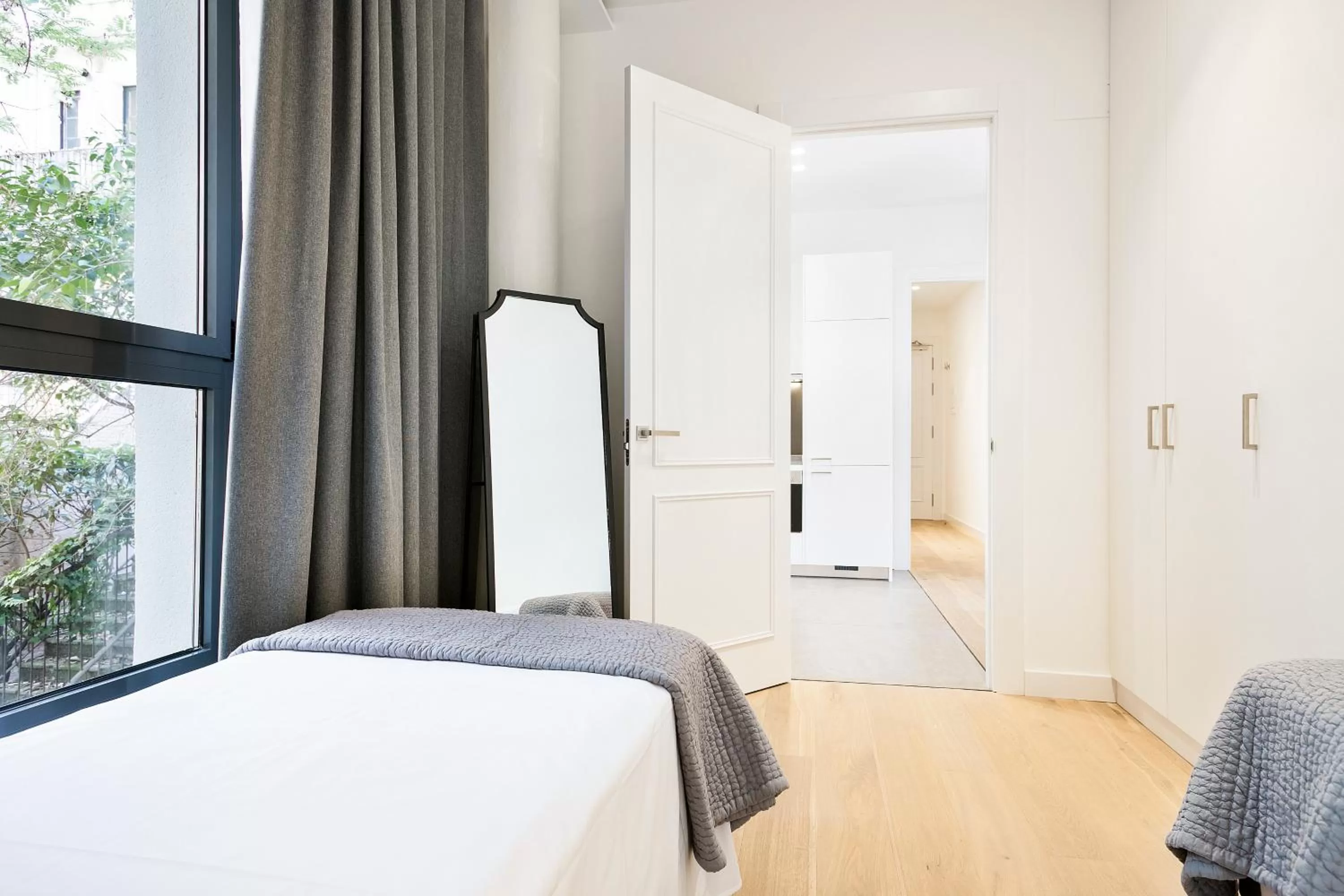 Living room, Bed in Murmuri Residence Mercader