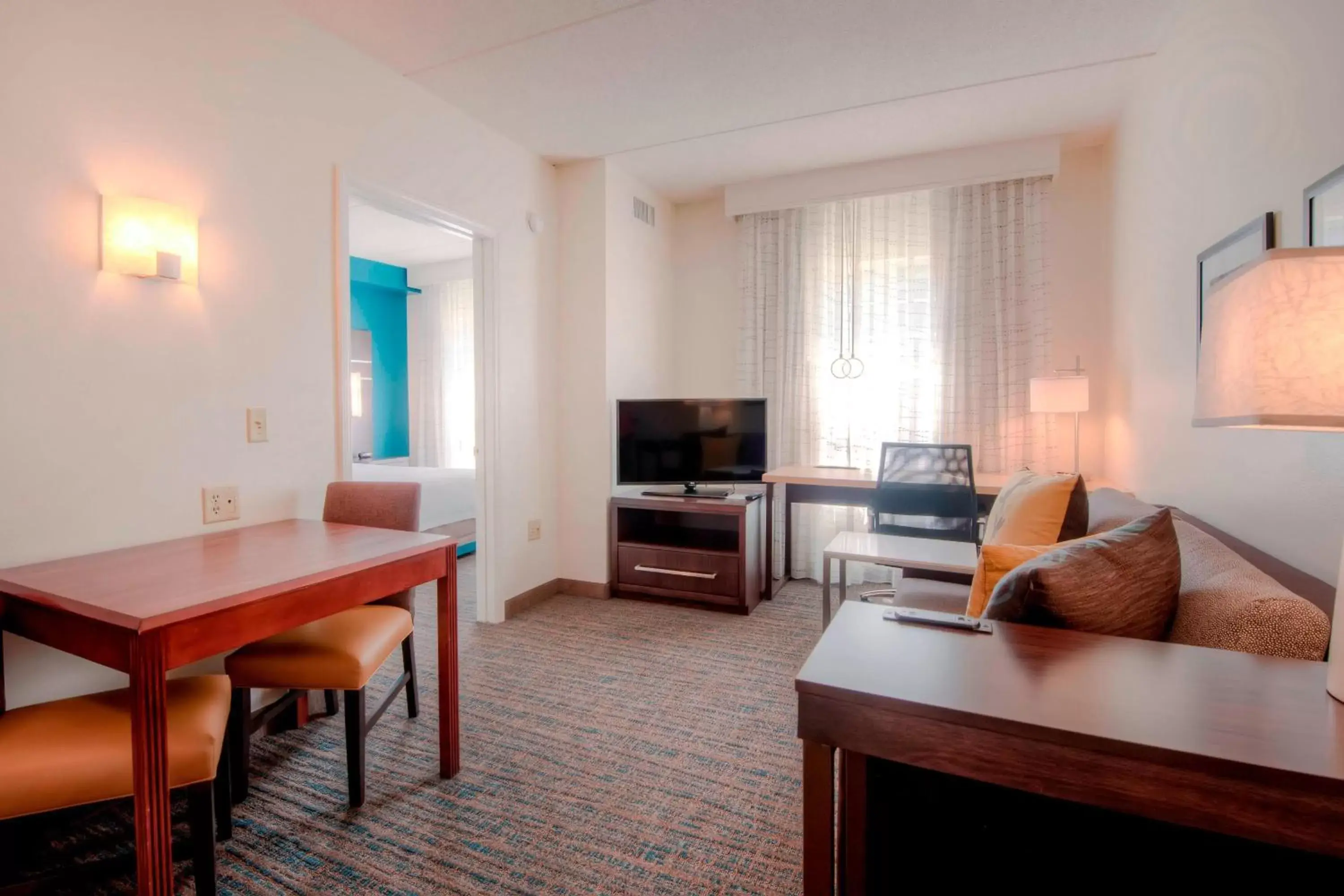 Living room, Seating Area in Residence Inn by Marriott Raleigh Crabtree Valley