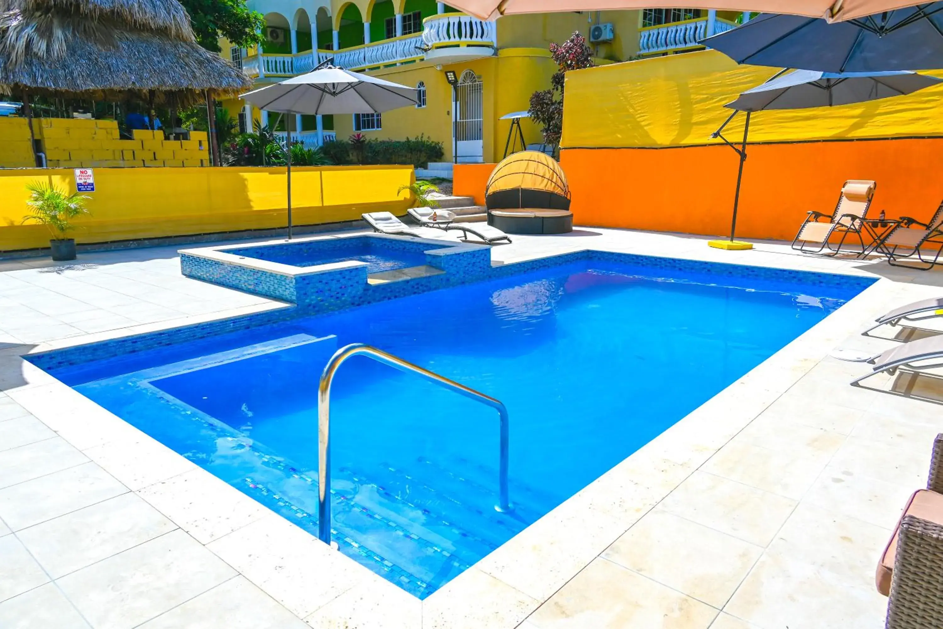 Pool view, Swimming Pool in Takuma Boutque Hotel Hotel Rooms & Suites