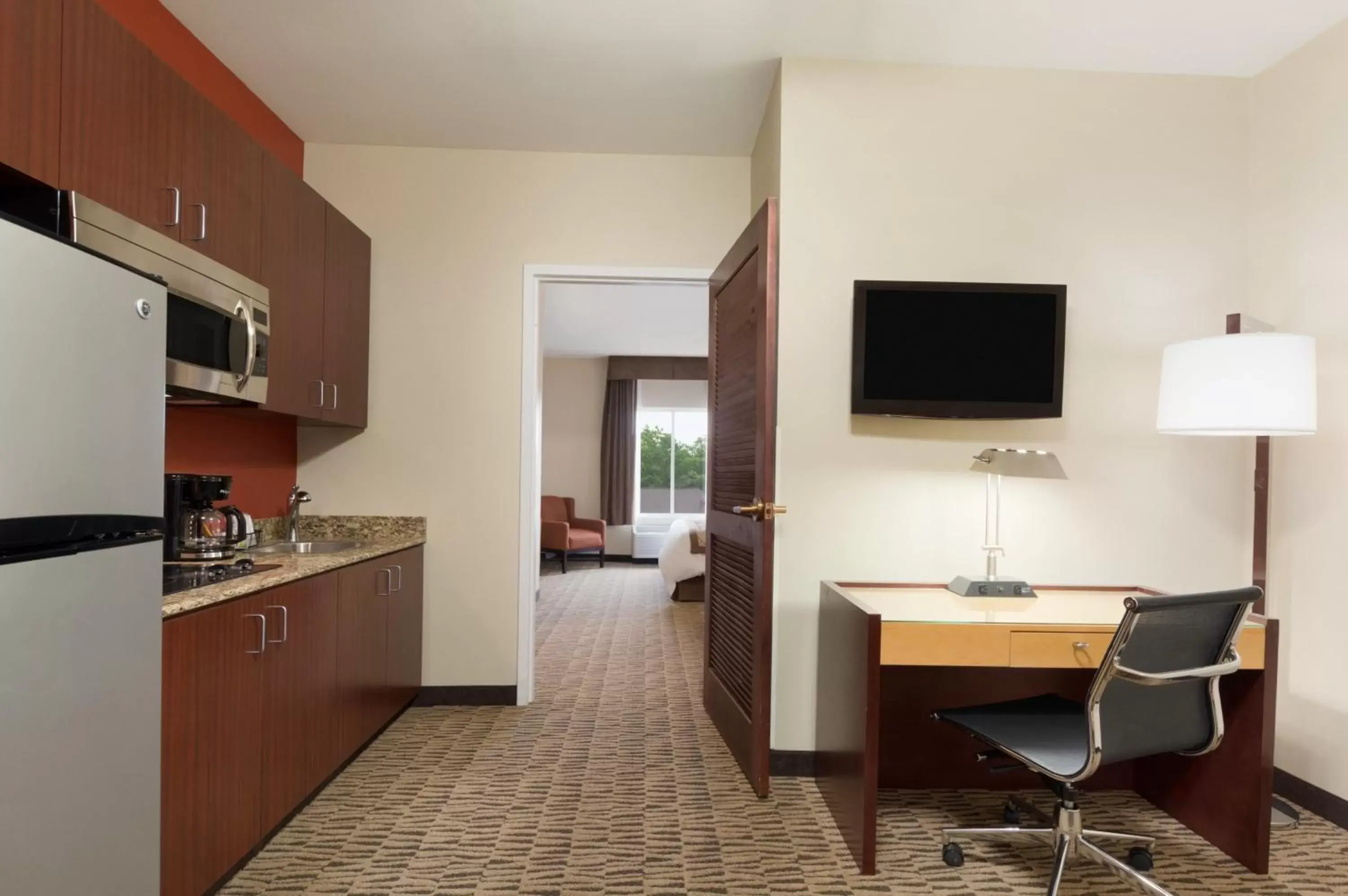 TV and multimedia, TV/Entertainment Center in Hawthorn Suites by Wyndham College Station