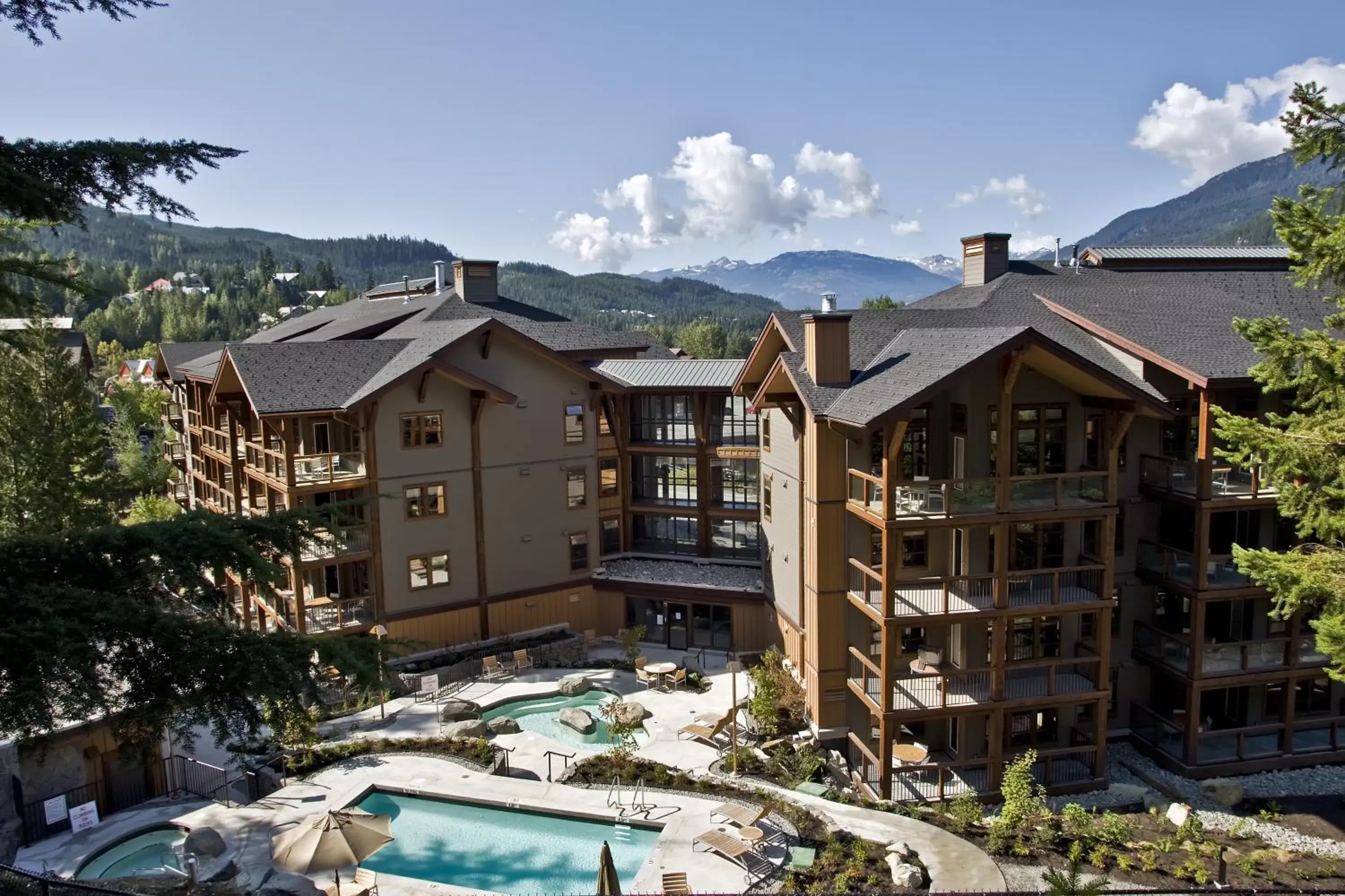 Swimming pool, Pool View in Evolution Whistler